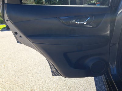 2020 Nissan Rogue SL