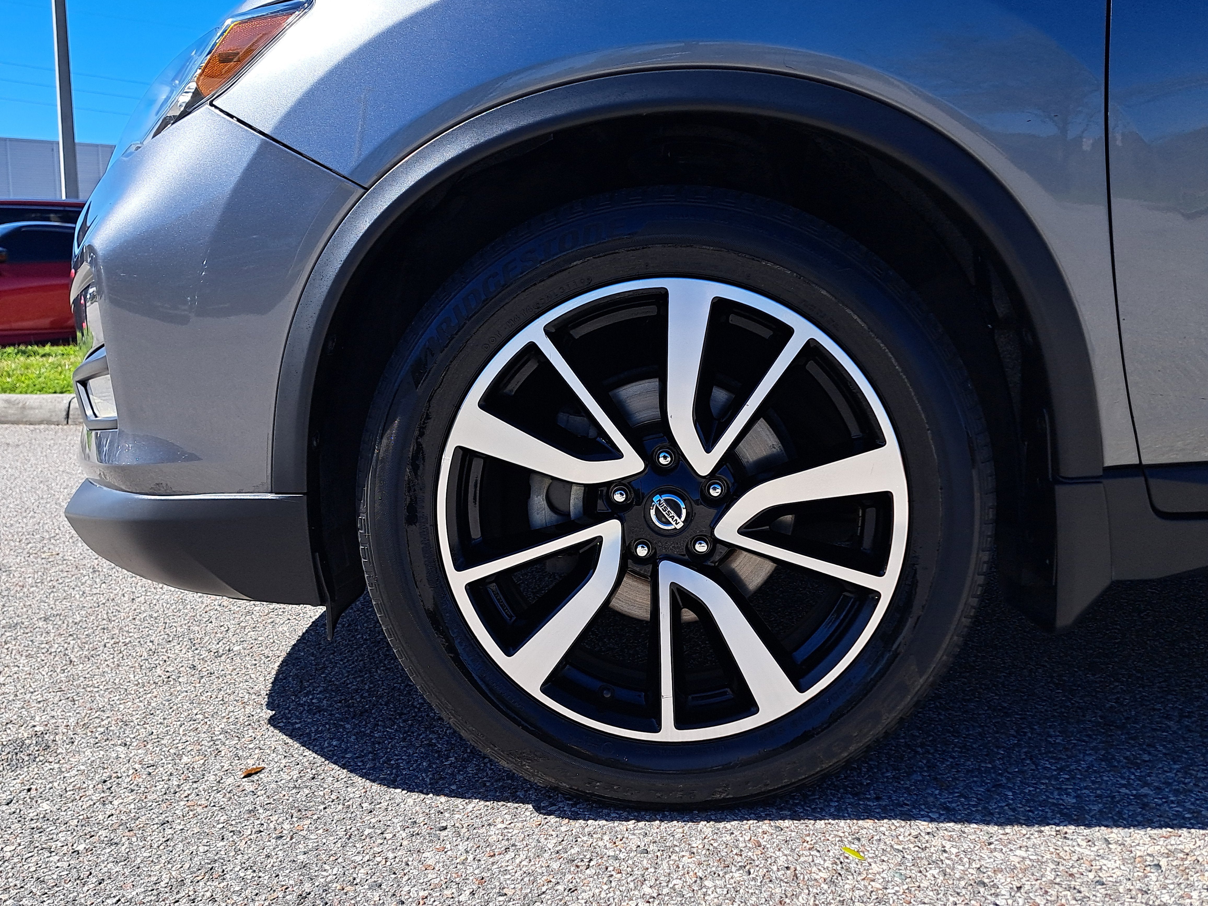 2020 Nissan Rogue SL