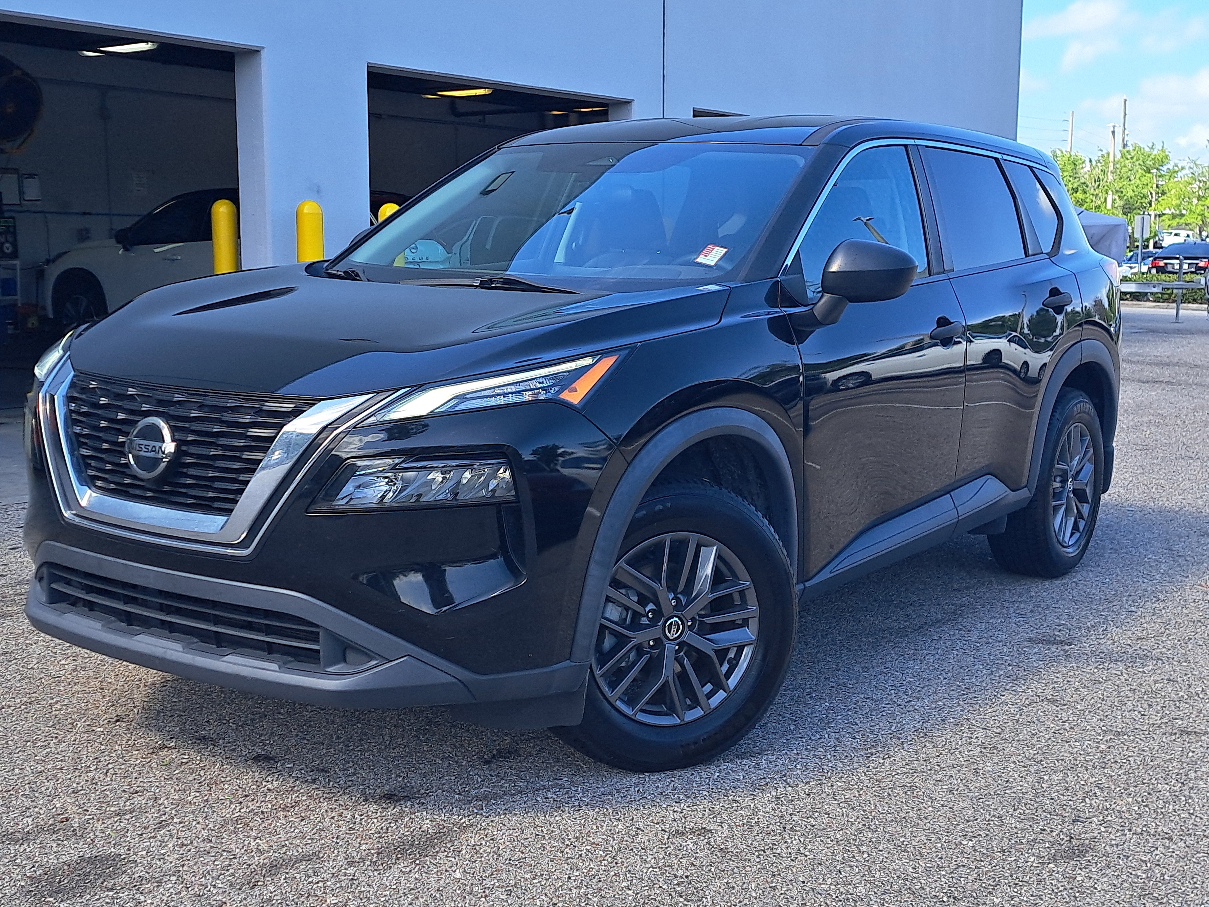 2021 Nissan Rogue S