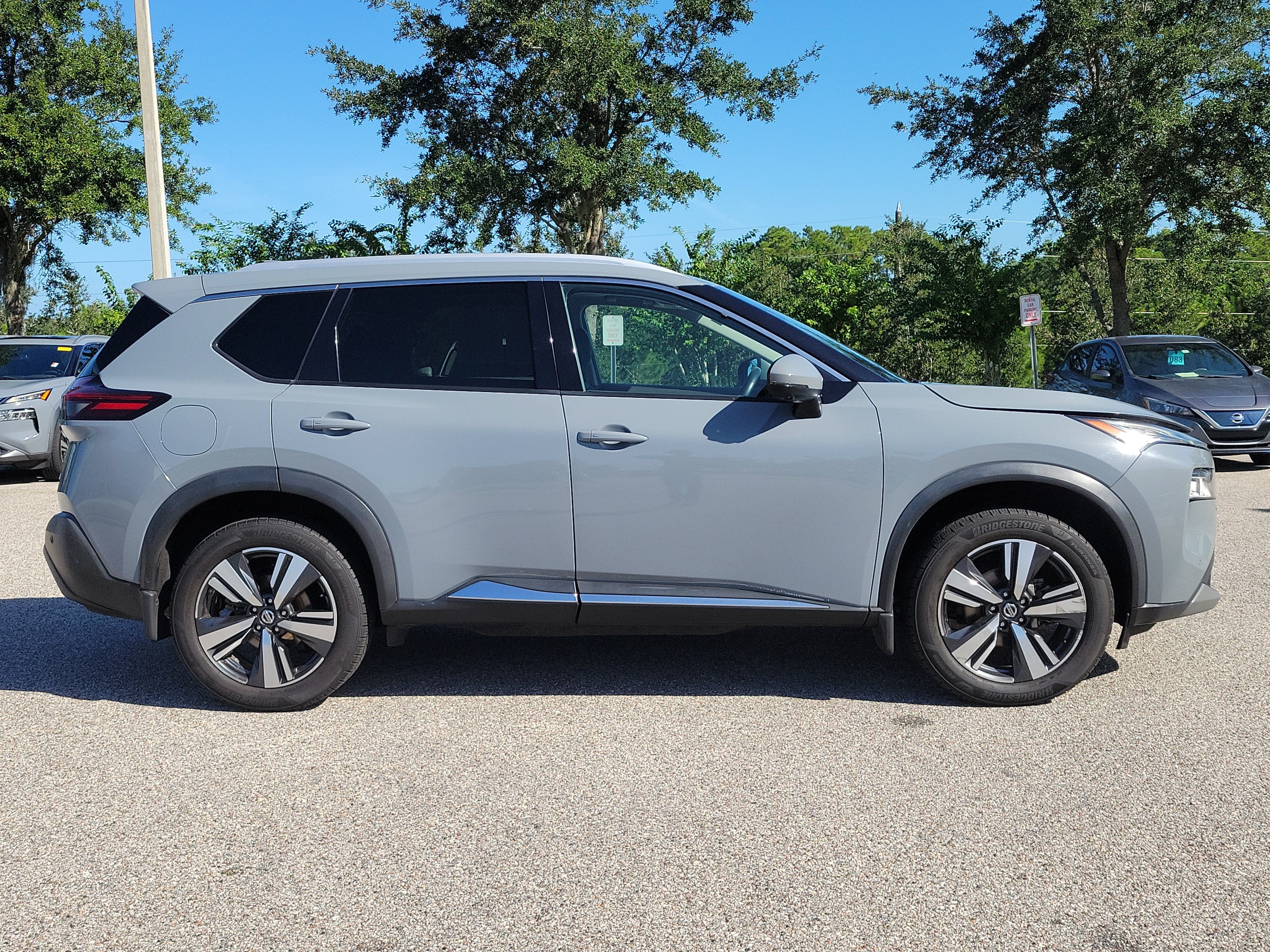 2021 Nissan Rogue SL