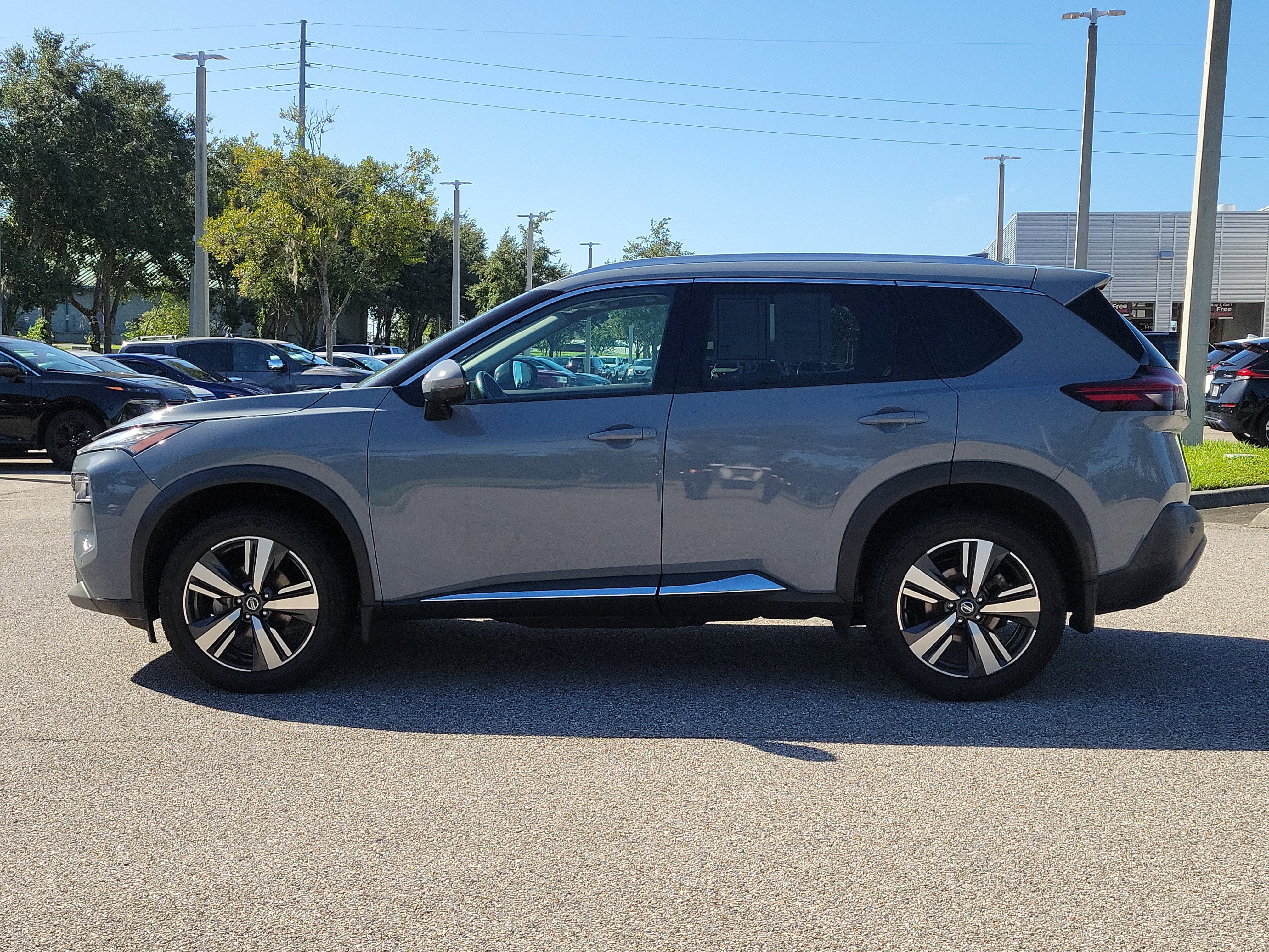 2021 Nissan Rogue SL