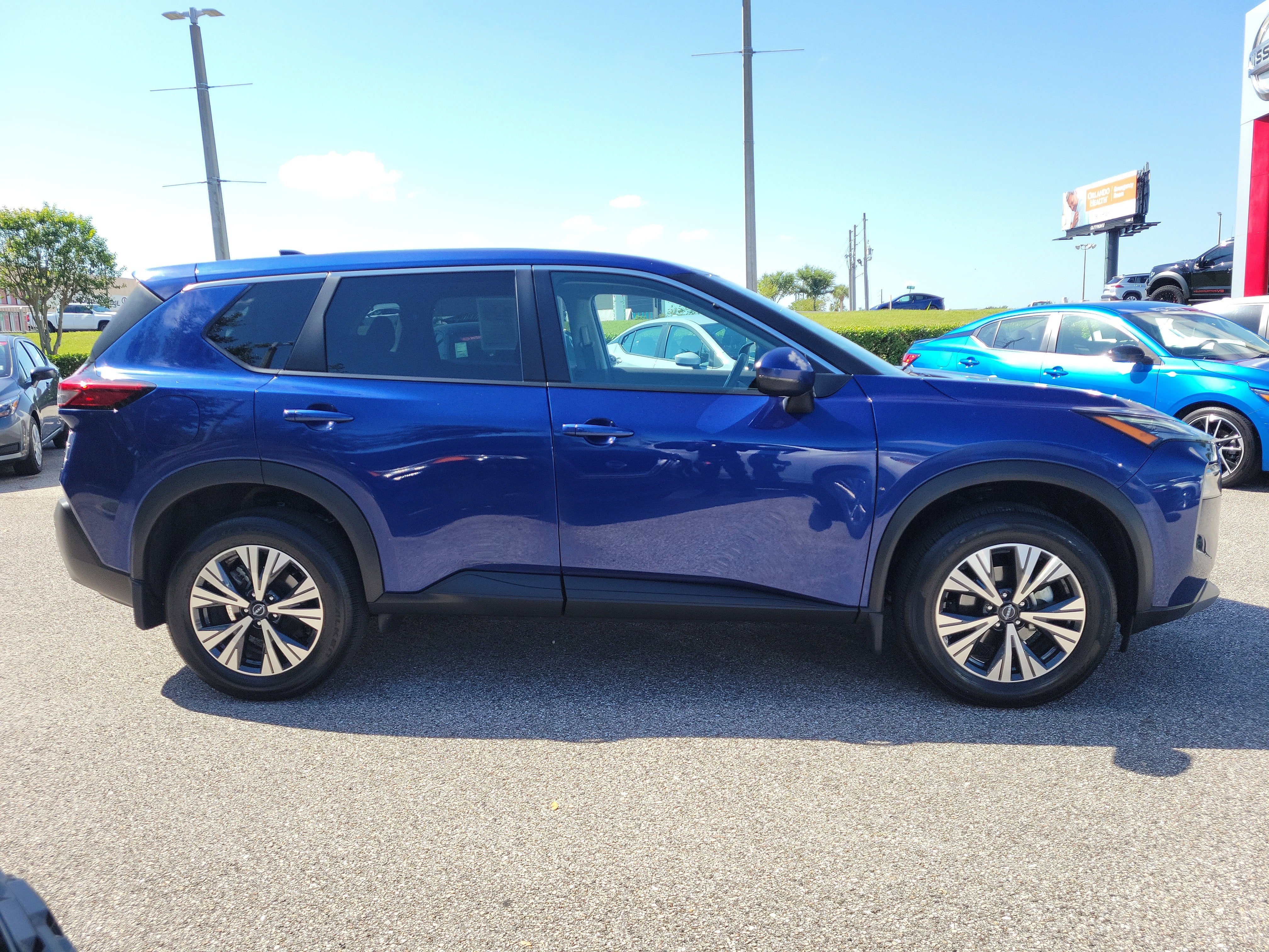 2022 Nissan Rogue SV