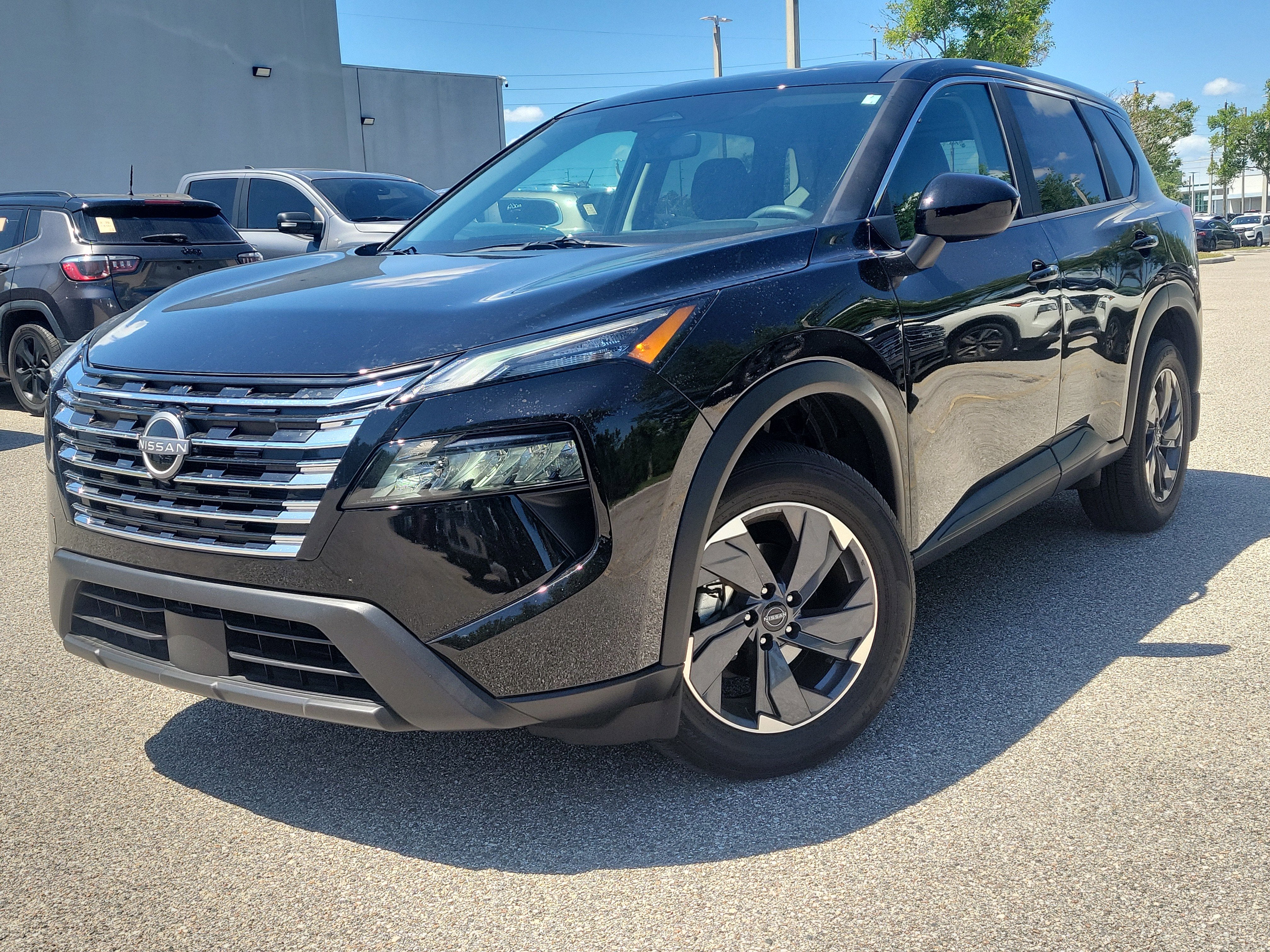 2025 Nissan Rogue SV