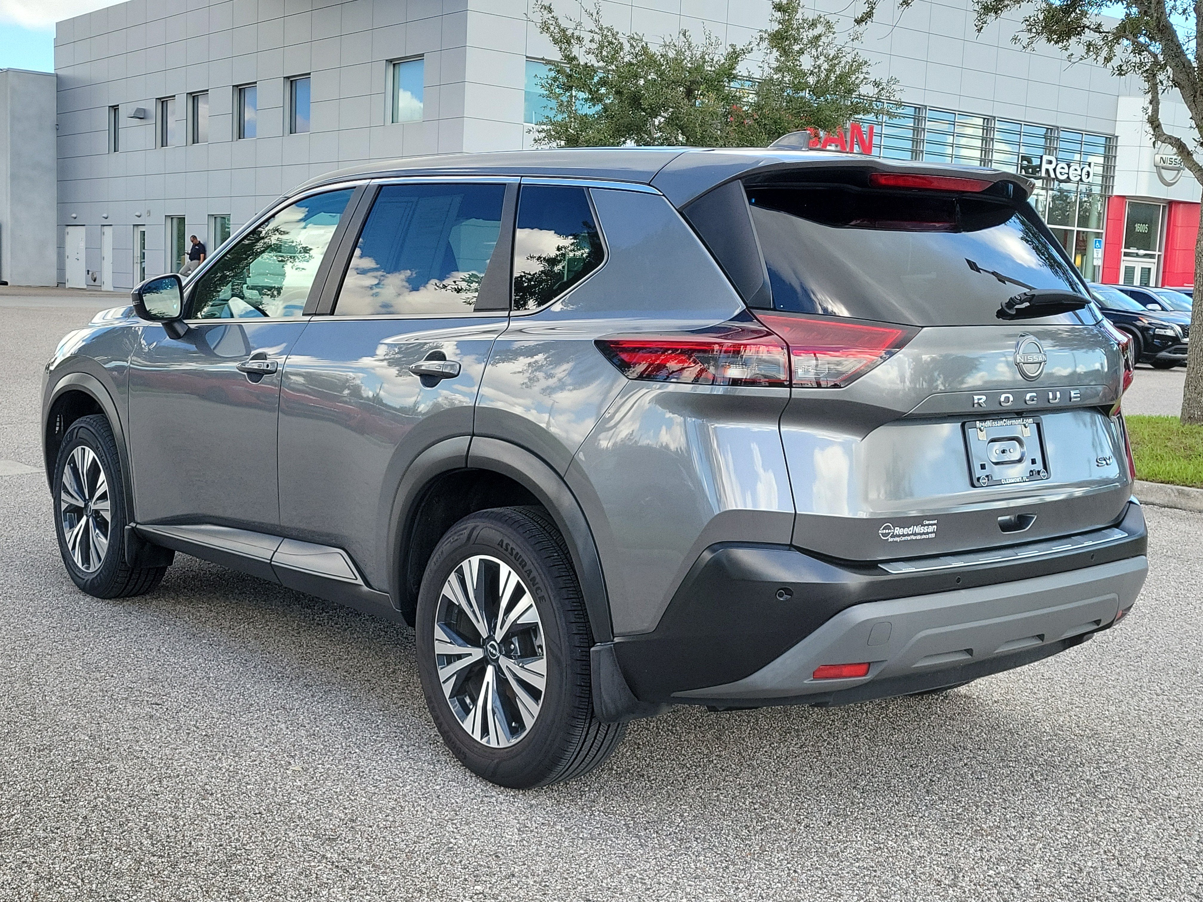 2022 Nissan Rogue SV