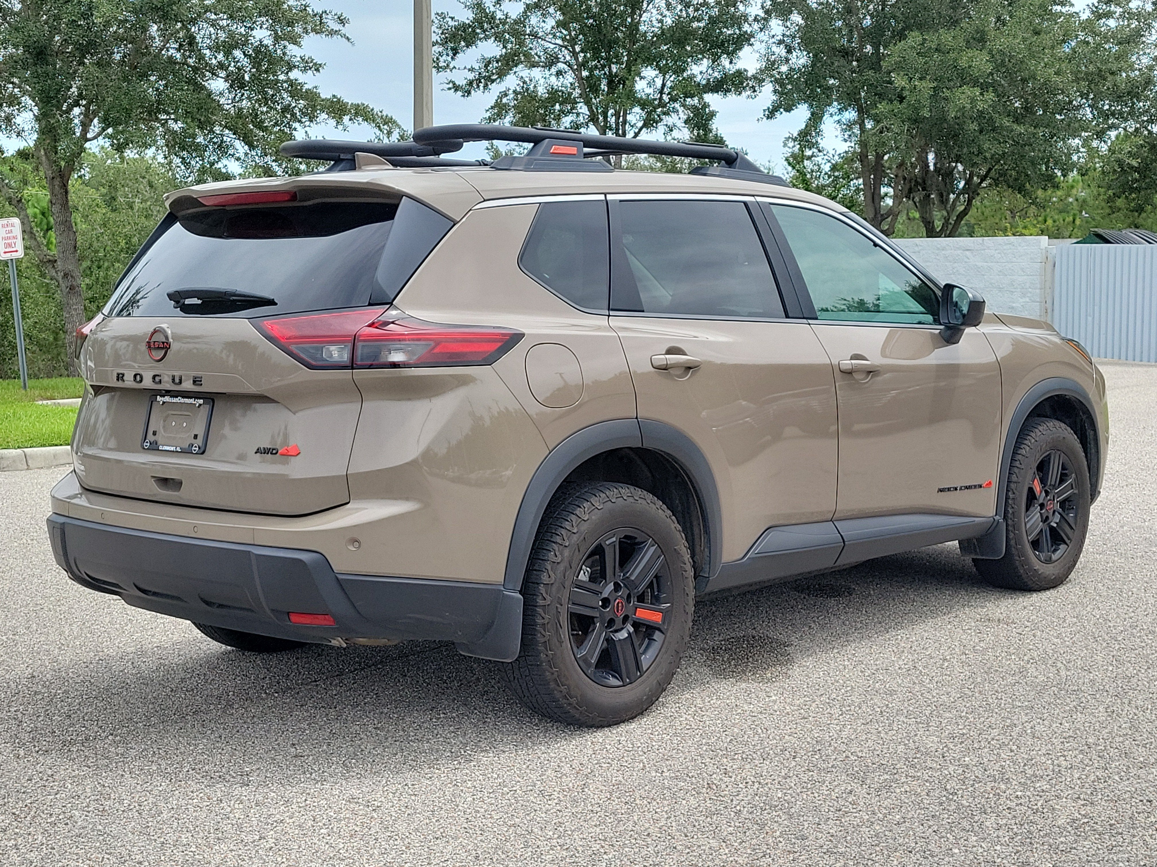 2025 Nissan Rogue Rock Creek