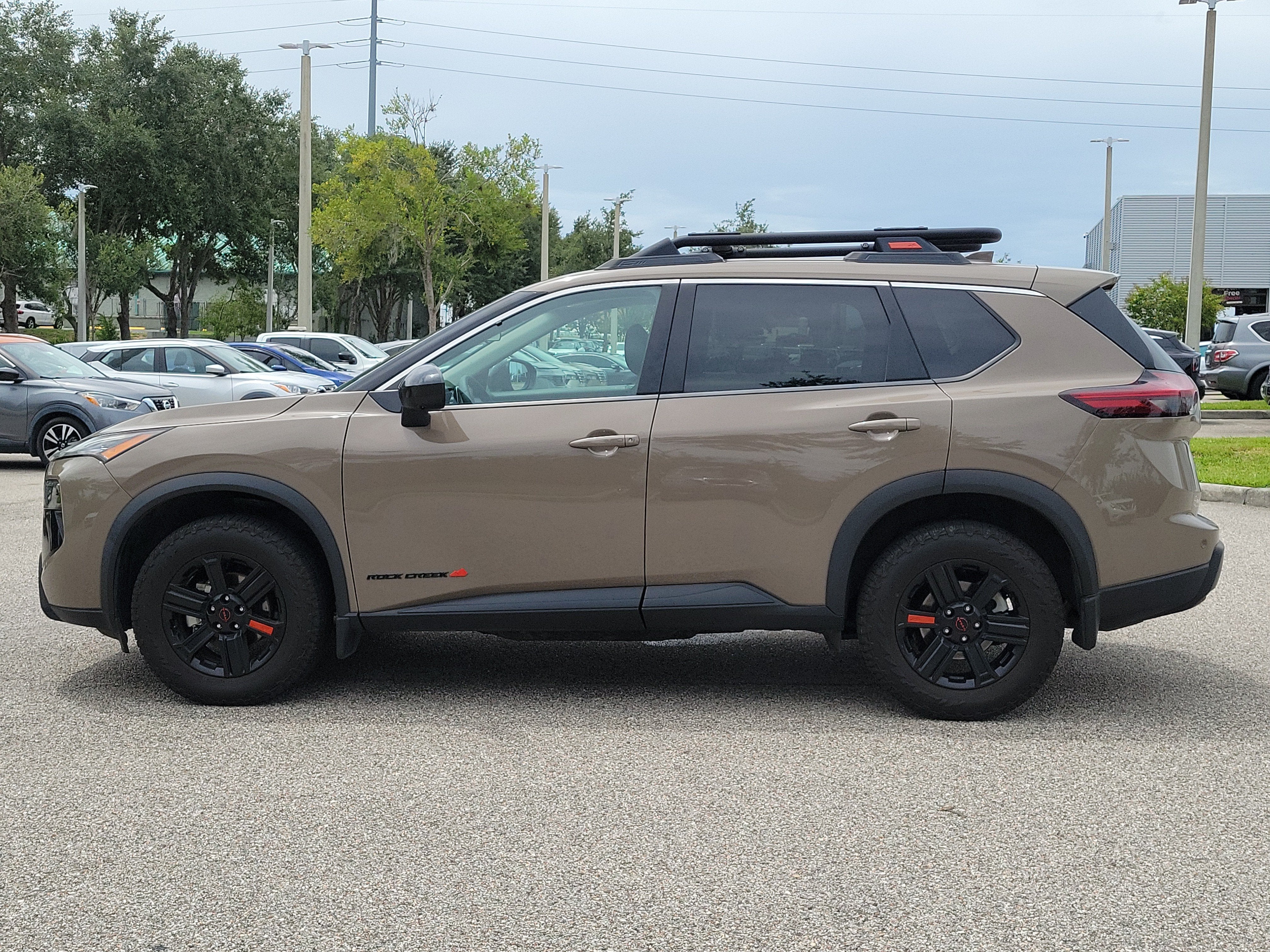 2025 Nissan Rogue Rock Creek