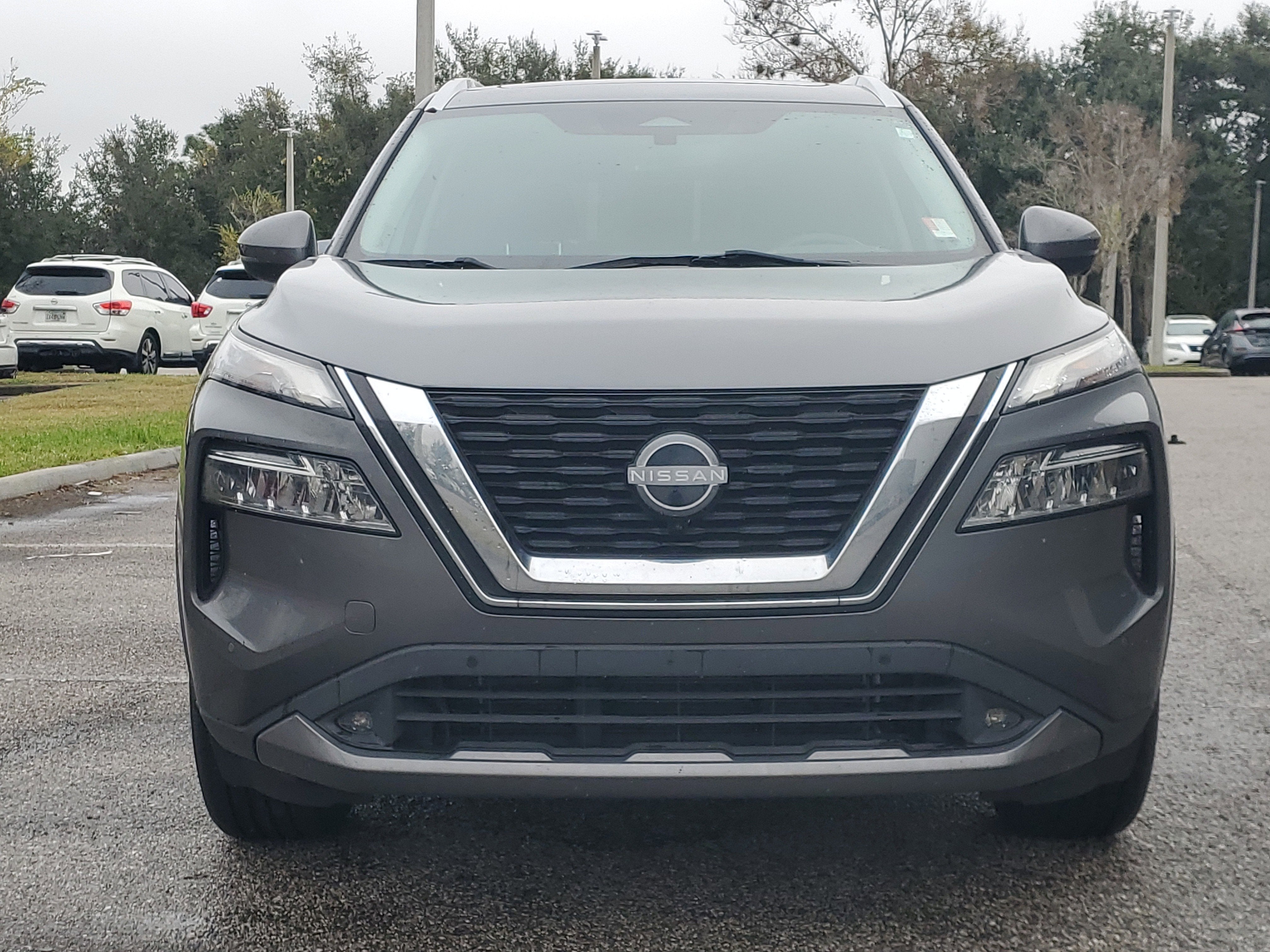 2022 Nissan Rogue SL