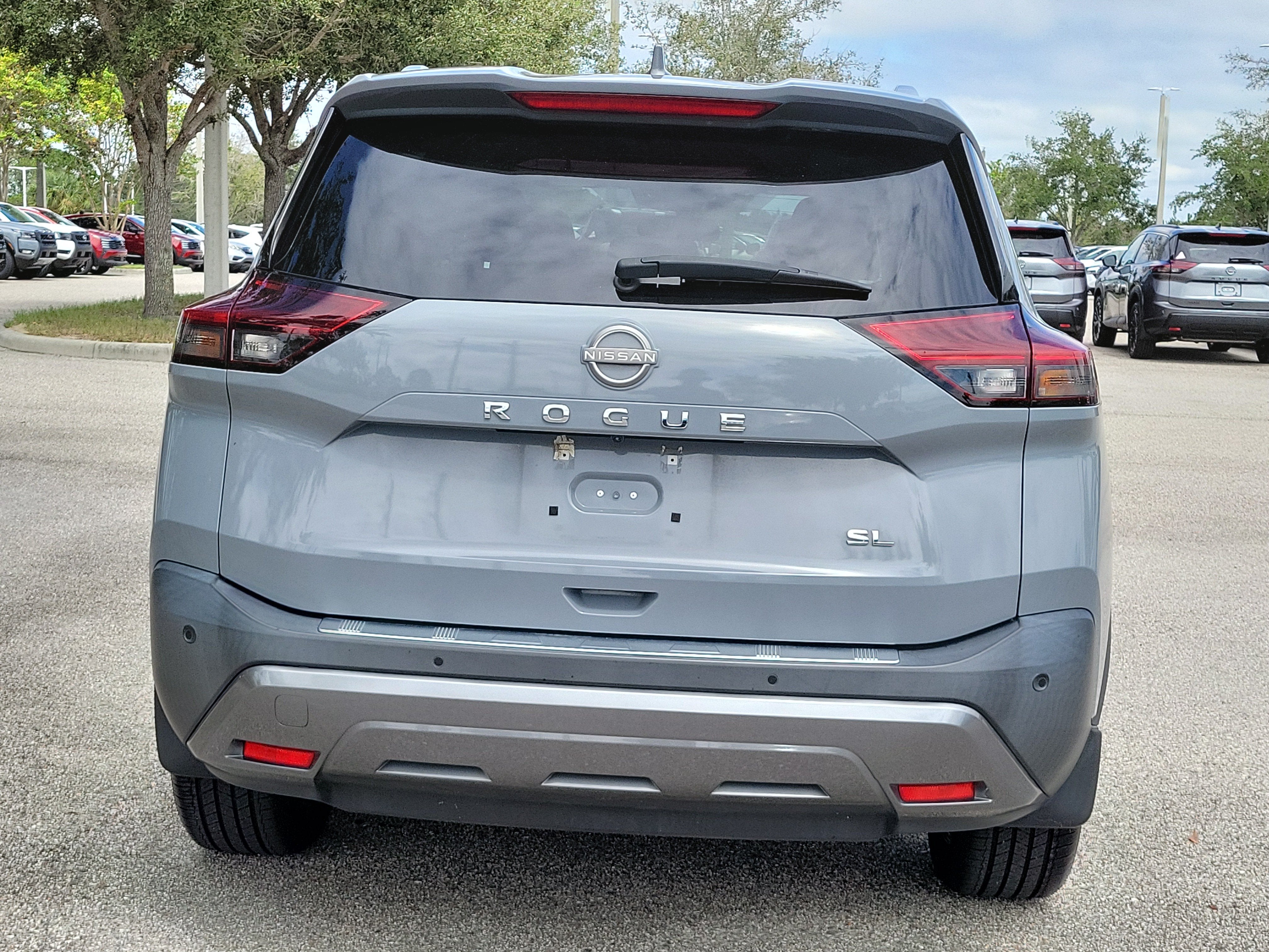 2023 Nissan Rogue SL
