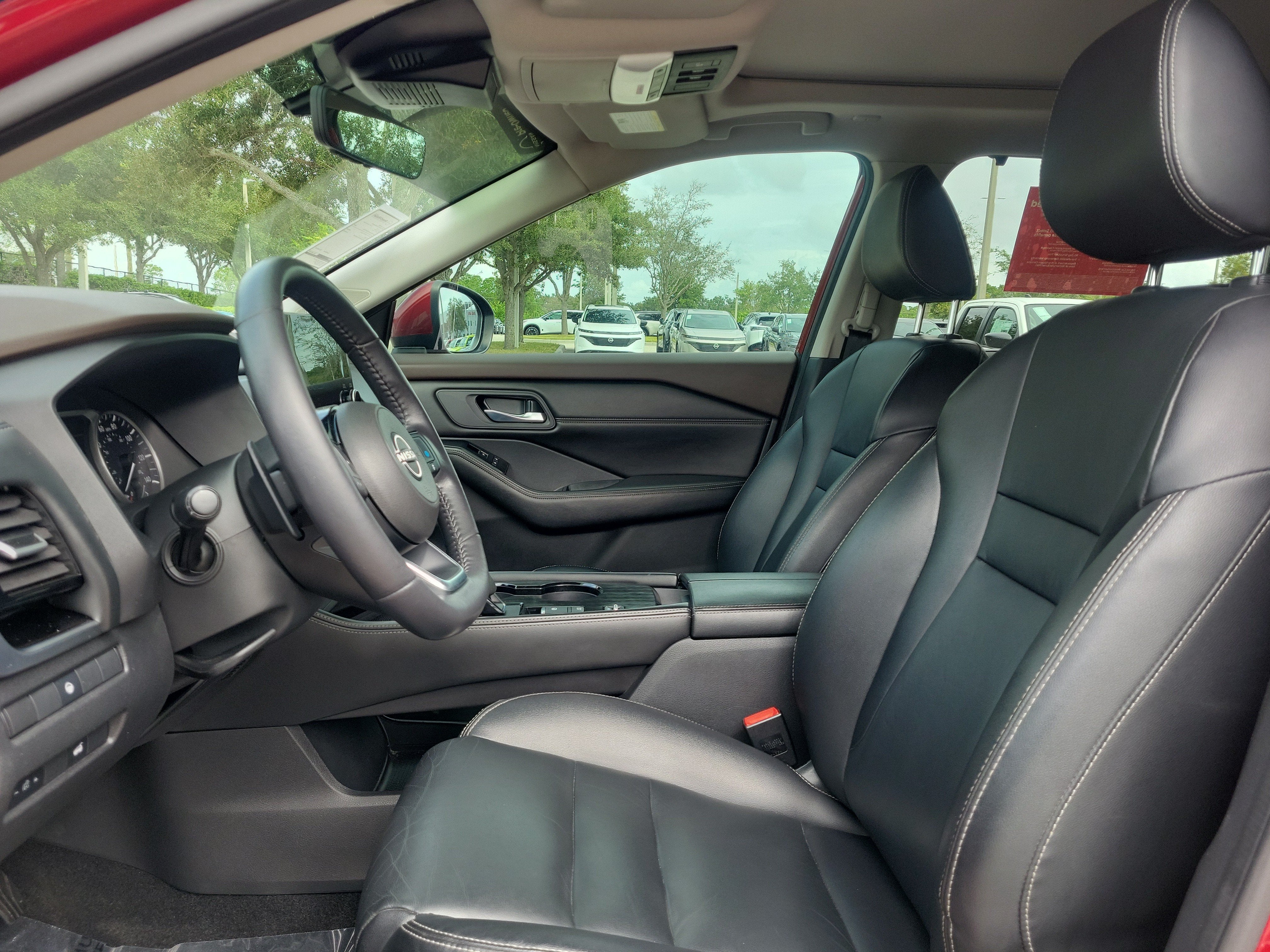 2022 Nissan Rogue SL