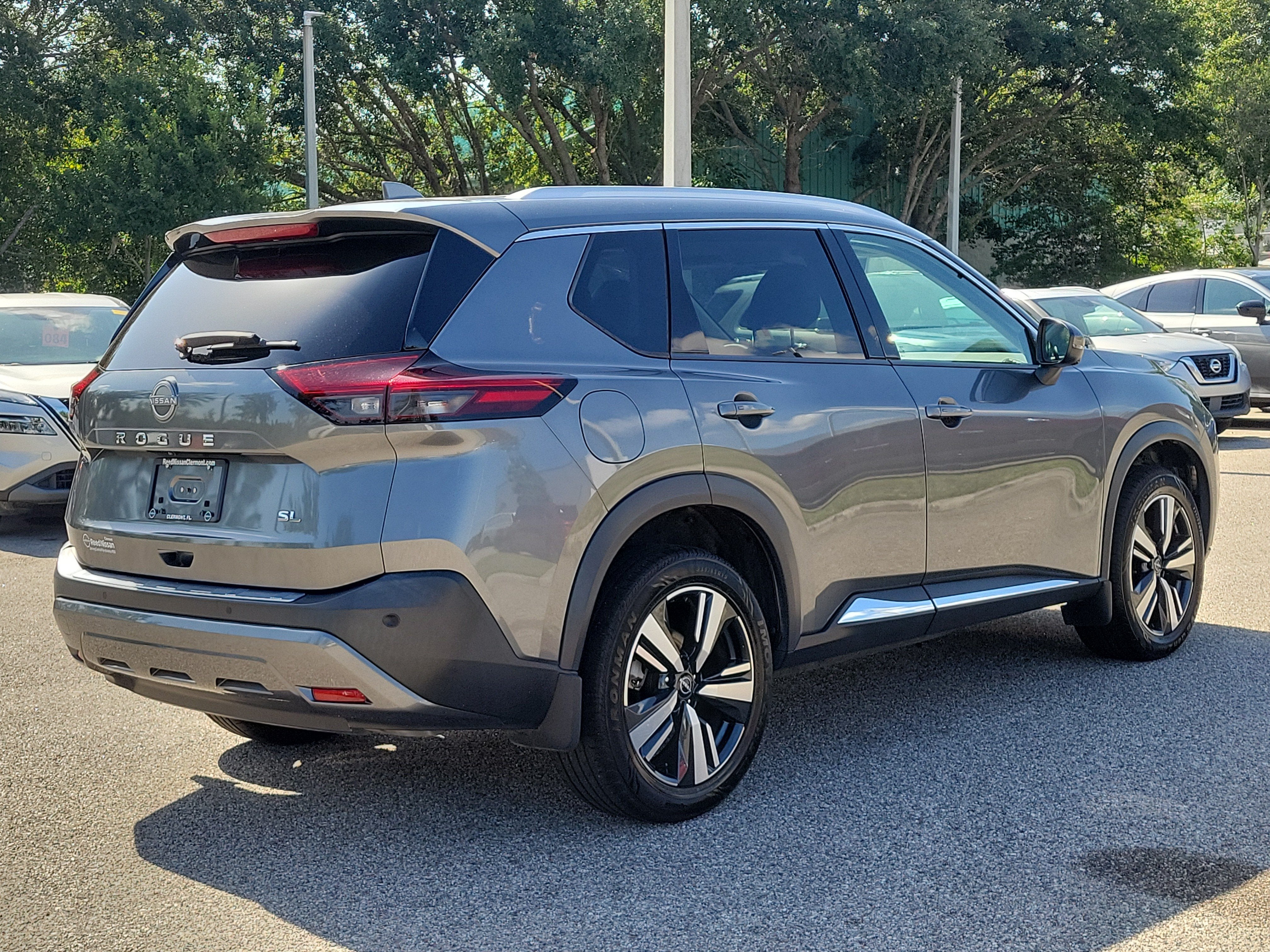 2022 Nissan Rogue SL