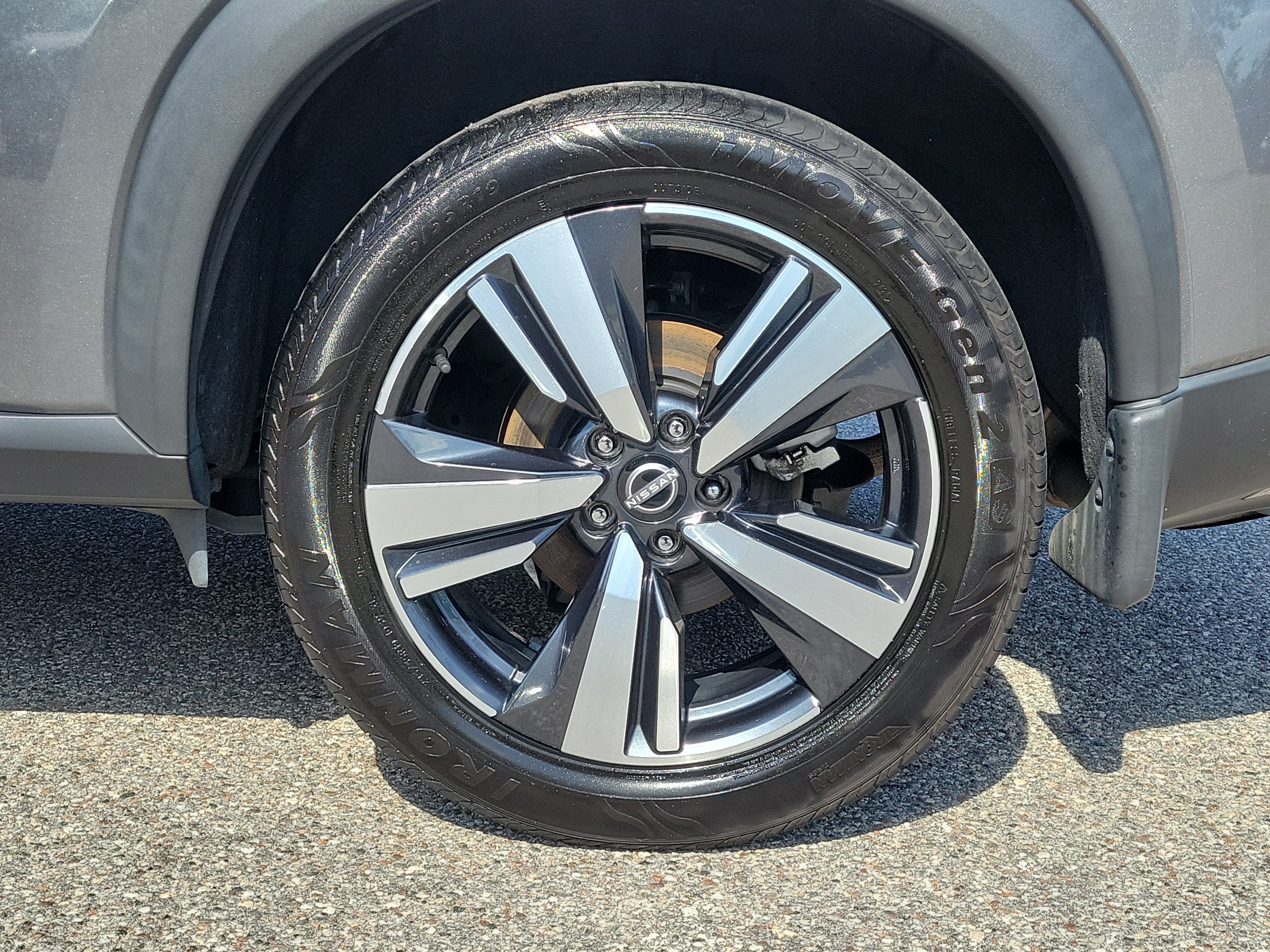 2022 Nissan Rogue SL