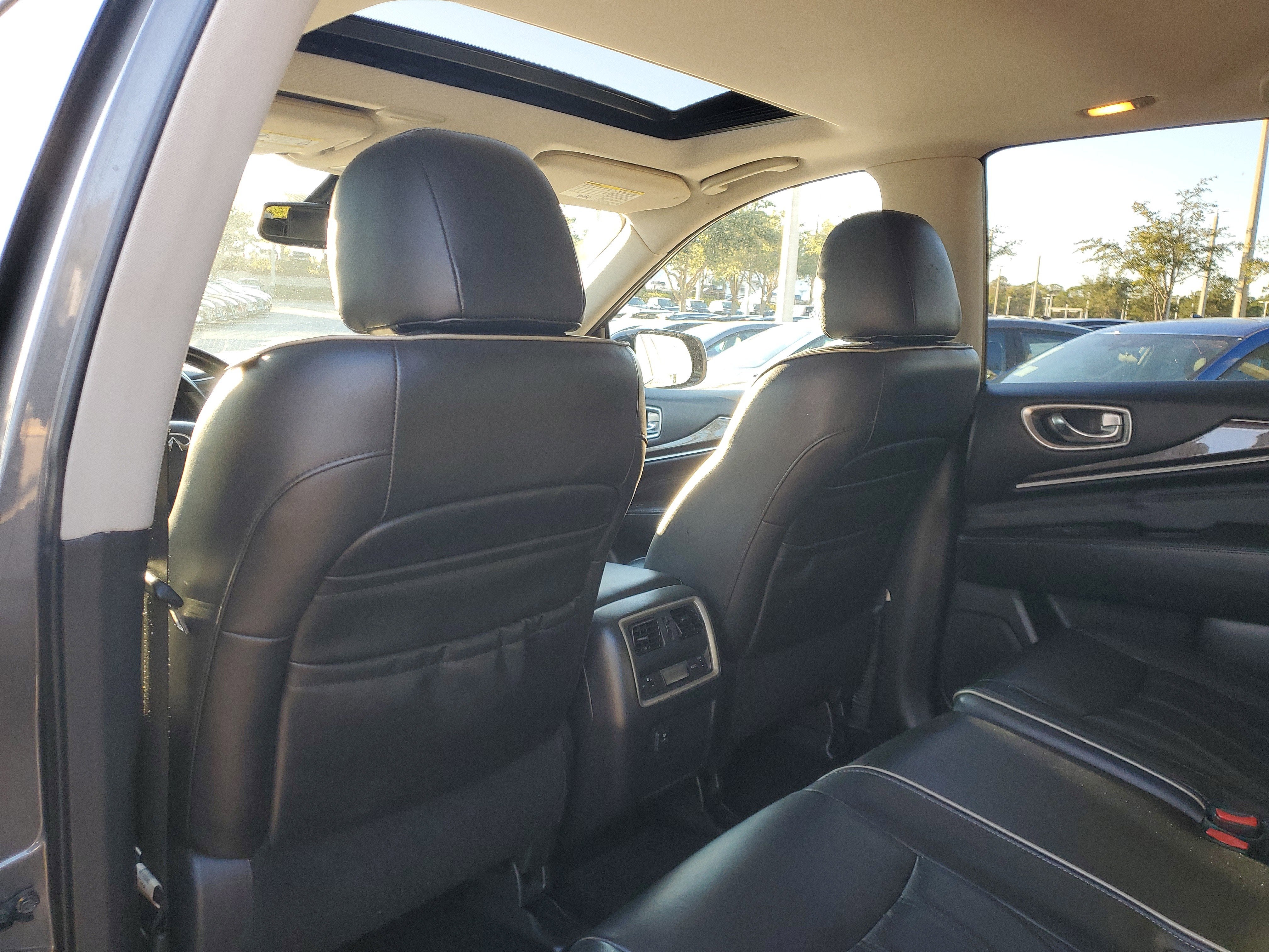 2018 INFINITI QX60 Base