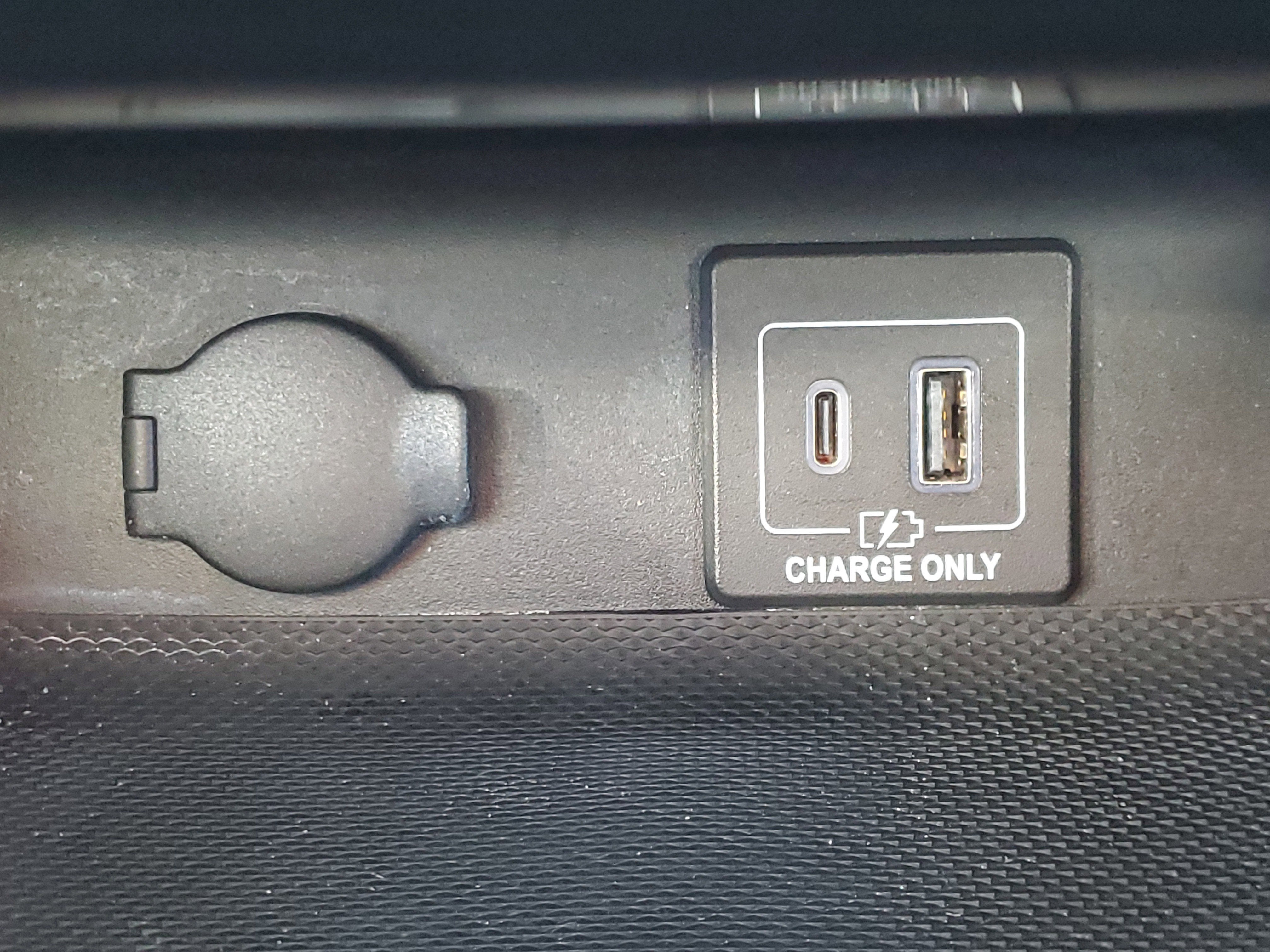 2020 Nissan Pathfinder S