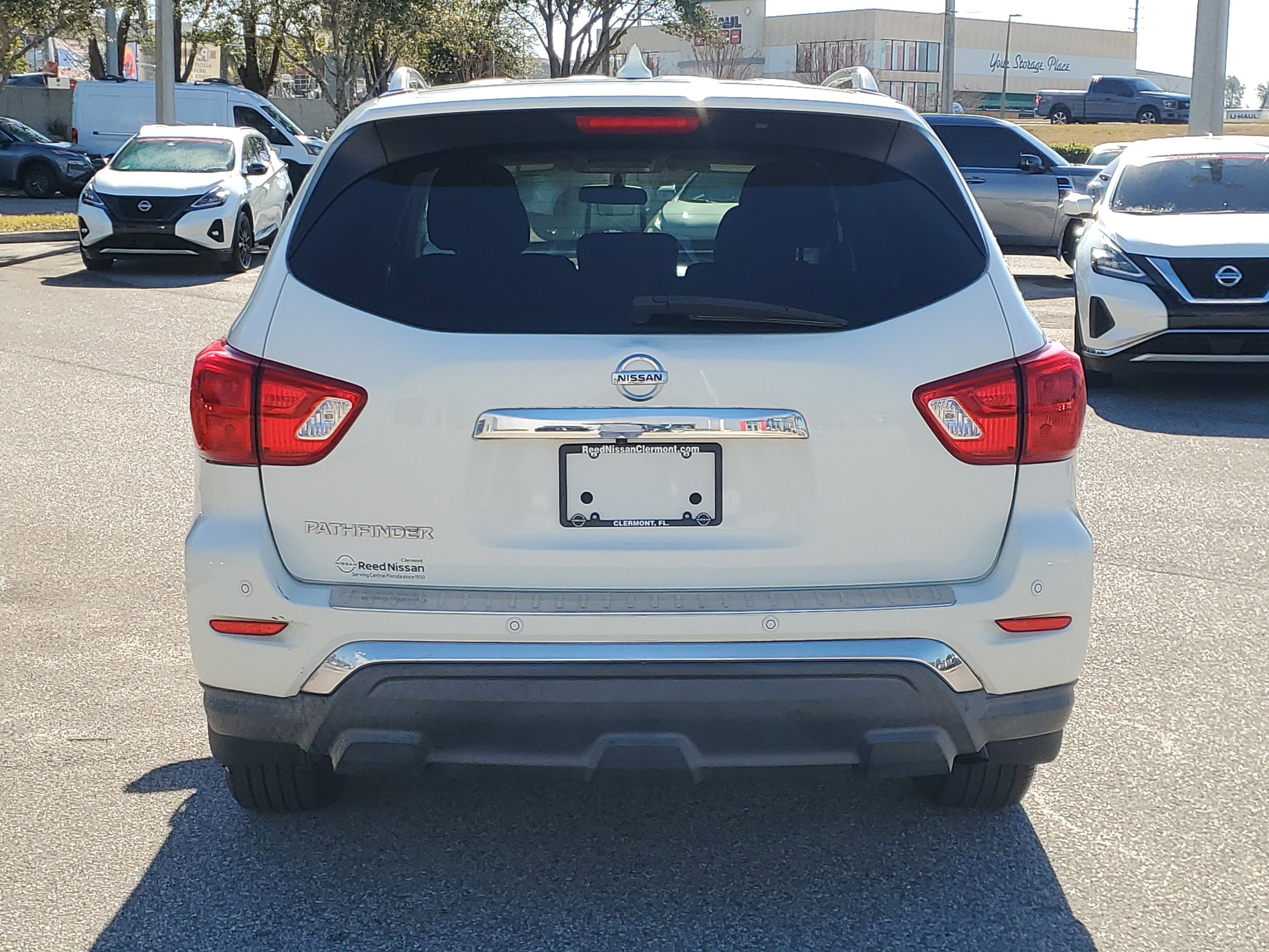 2020 Nissan Pathfinder S