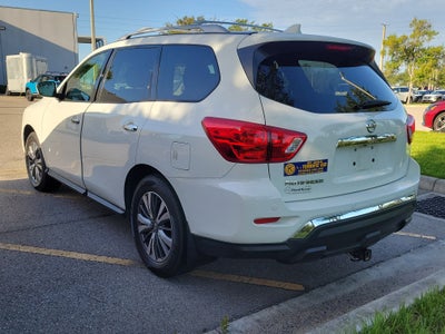 2019 Nissan Pathfinder S
