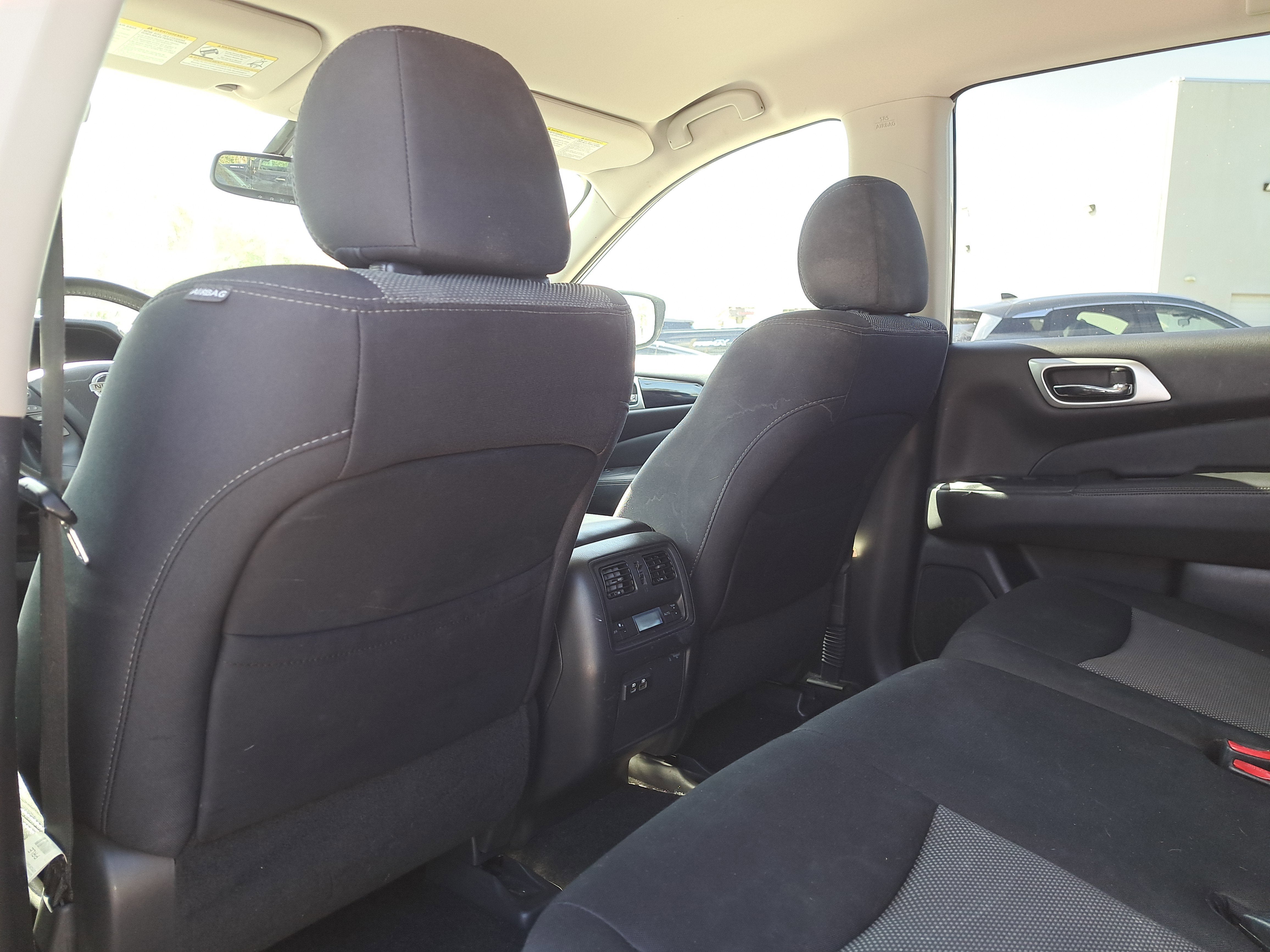 2019 Nissan Pathfinder SV