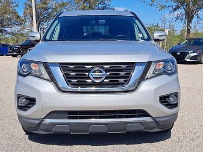 2019 Nissan Pathfinder SV