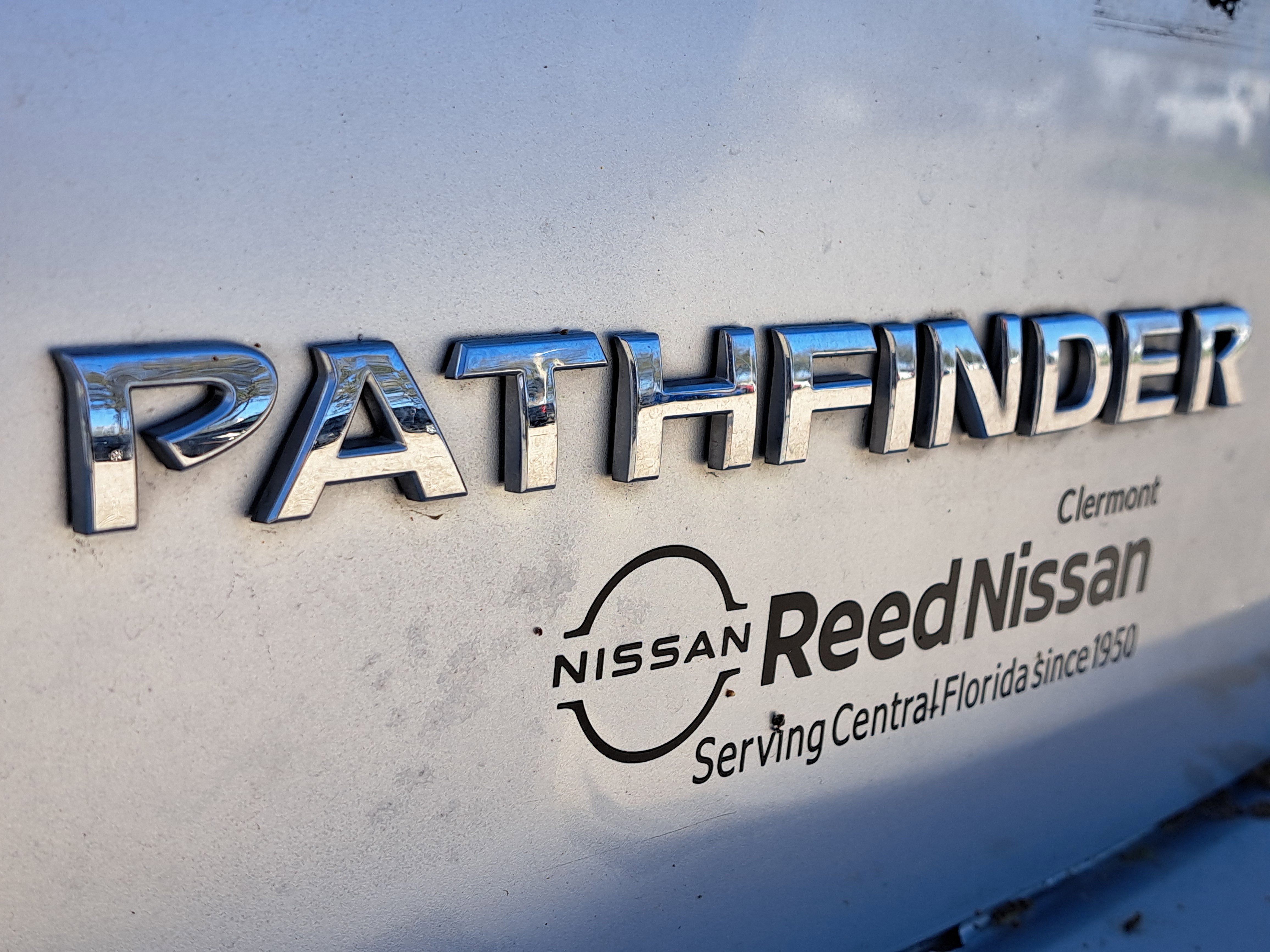 2019 Nissan Pathfinder SV