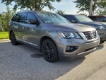 2017 Nissan Pathfinder Platinum