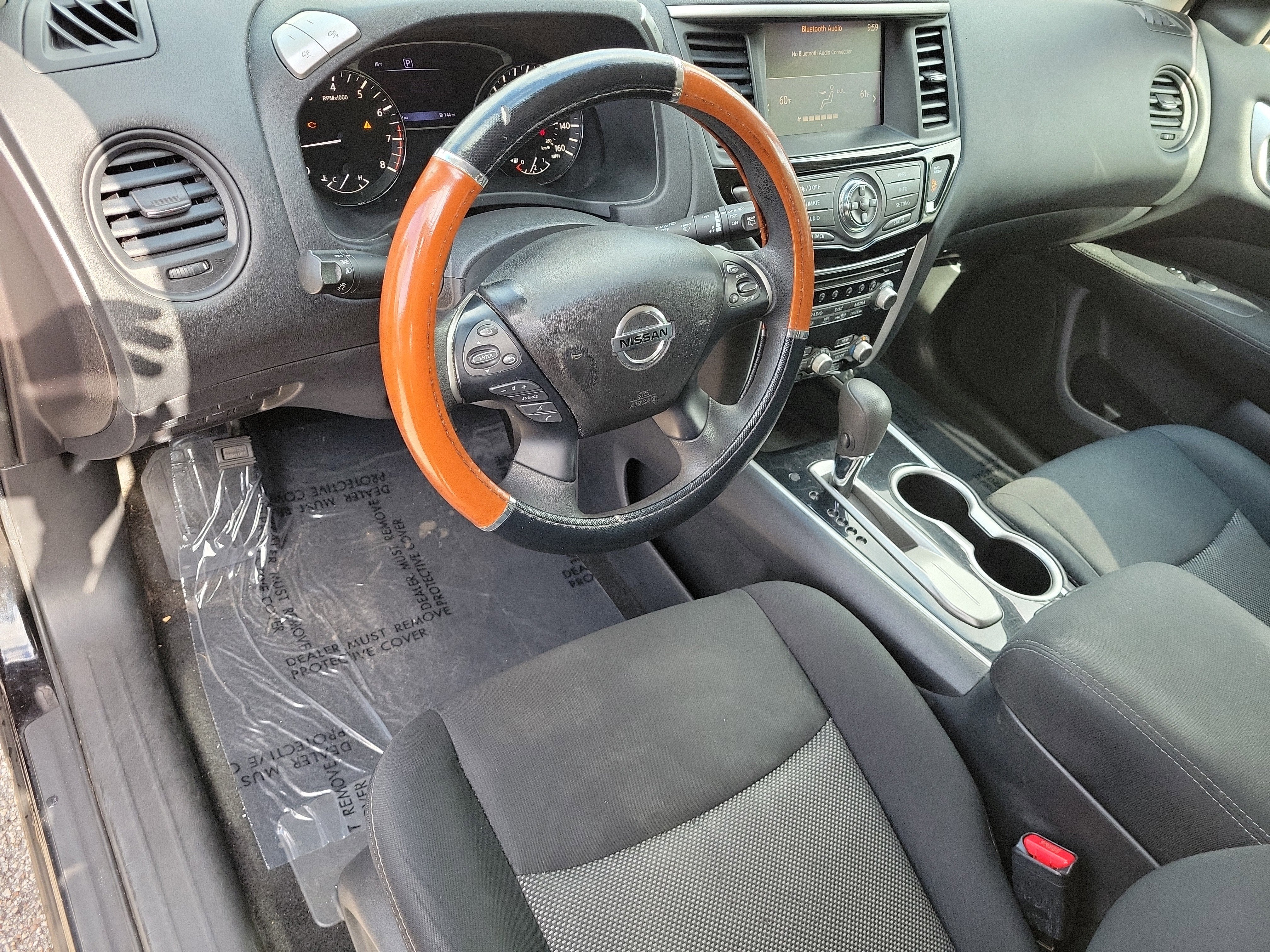 2017 Nissan Pathfinder S
