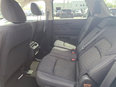 2023 Nissan Pathfinder S