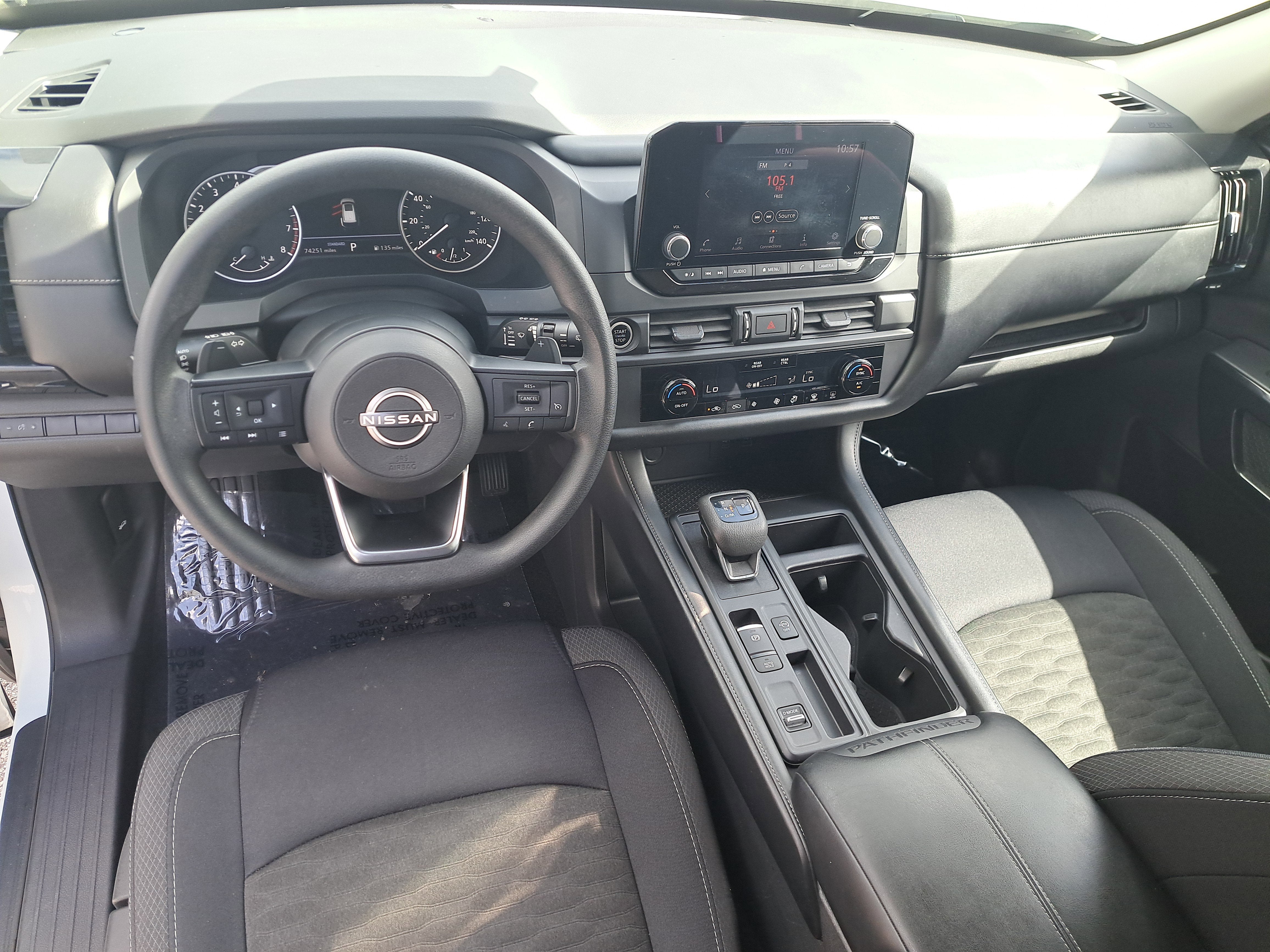 2023 Nissan Pathfinder S