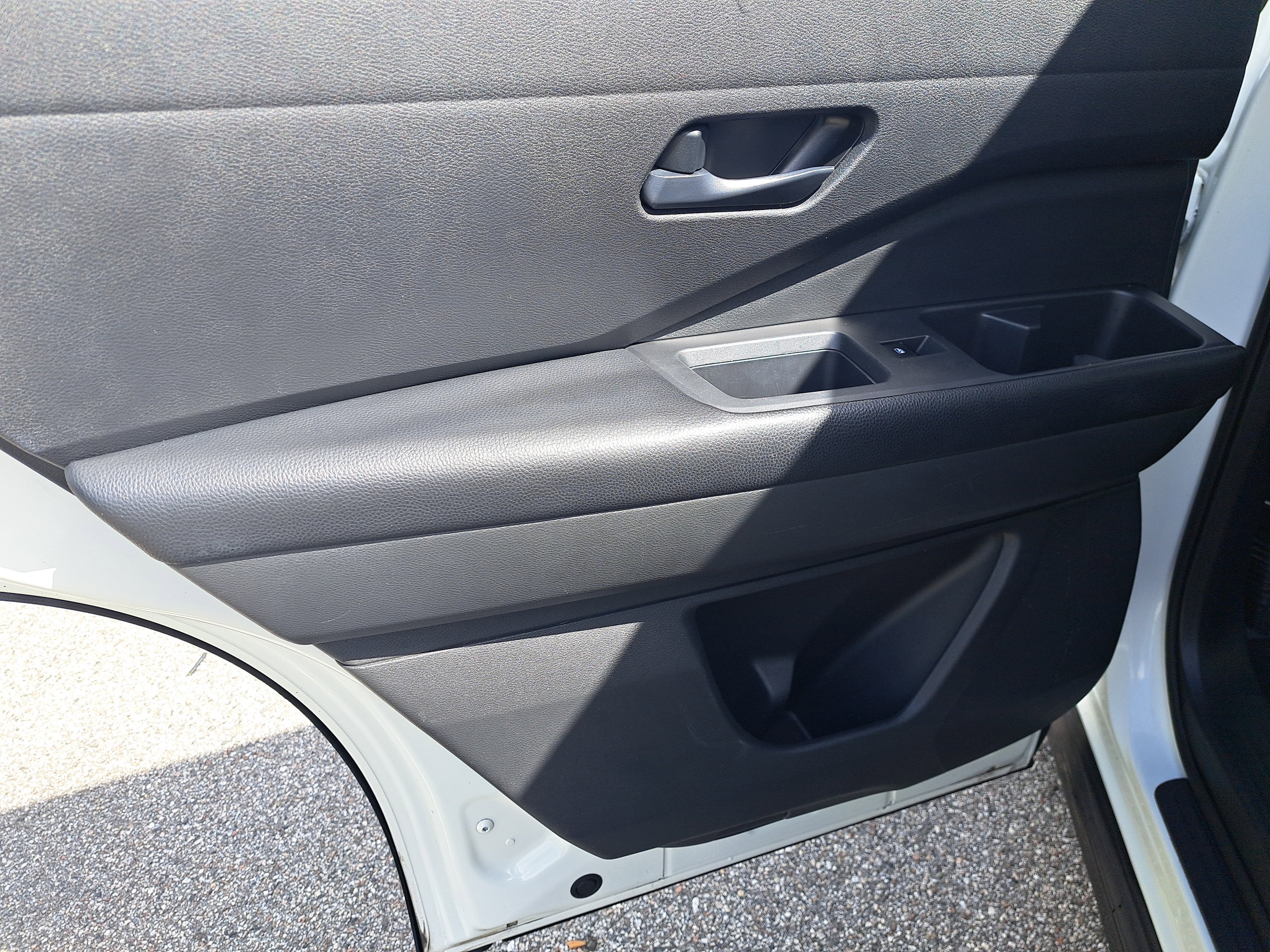 2023 Nissan Pathfinder S