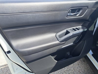 2023 Nissan Pathfinder S