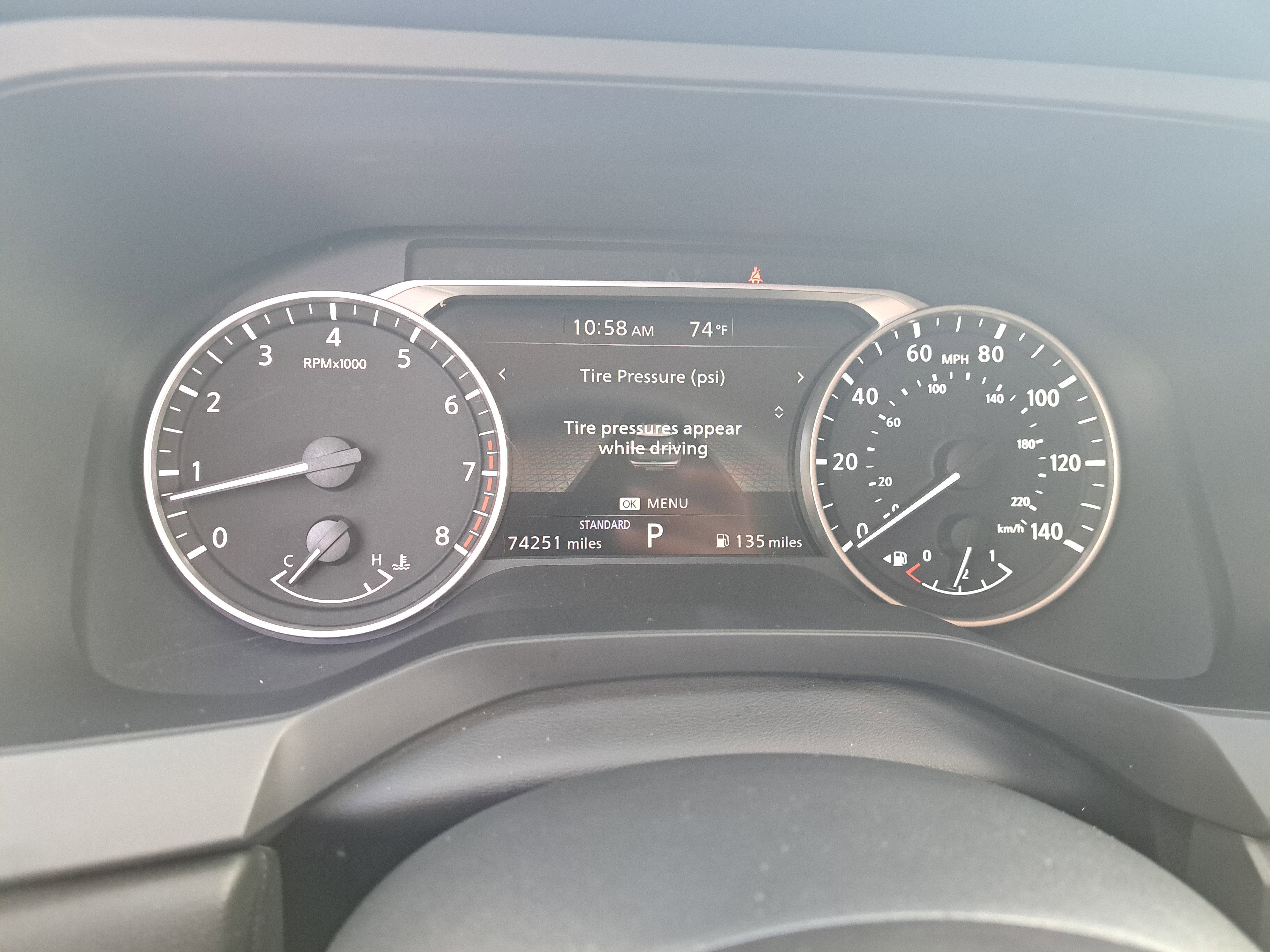 2023 Nissan Pathfinder S