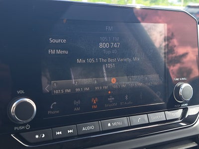 2023 Nissan Pathfinder S