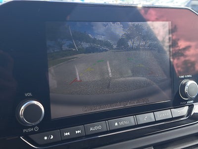 2023 Nissan Pathfinder S