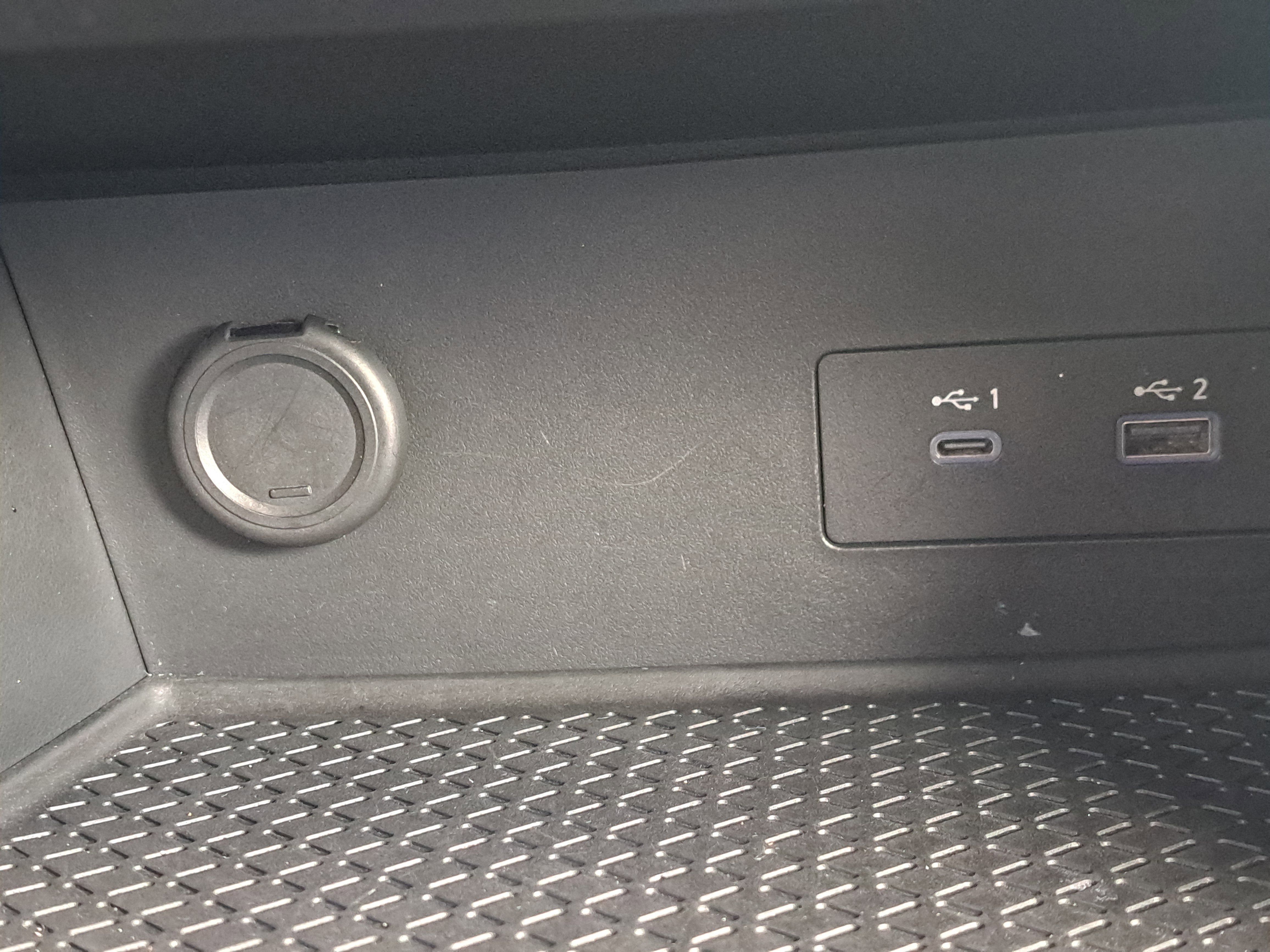 2023 Nissan Pathfinder S