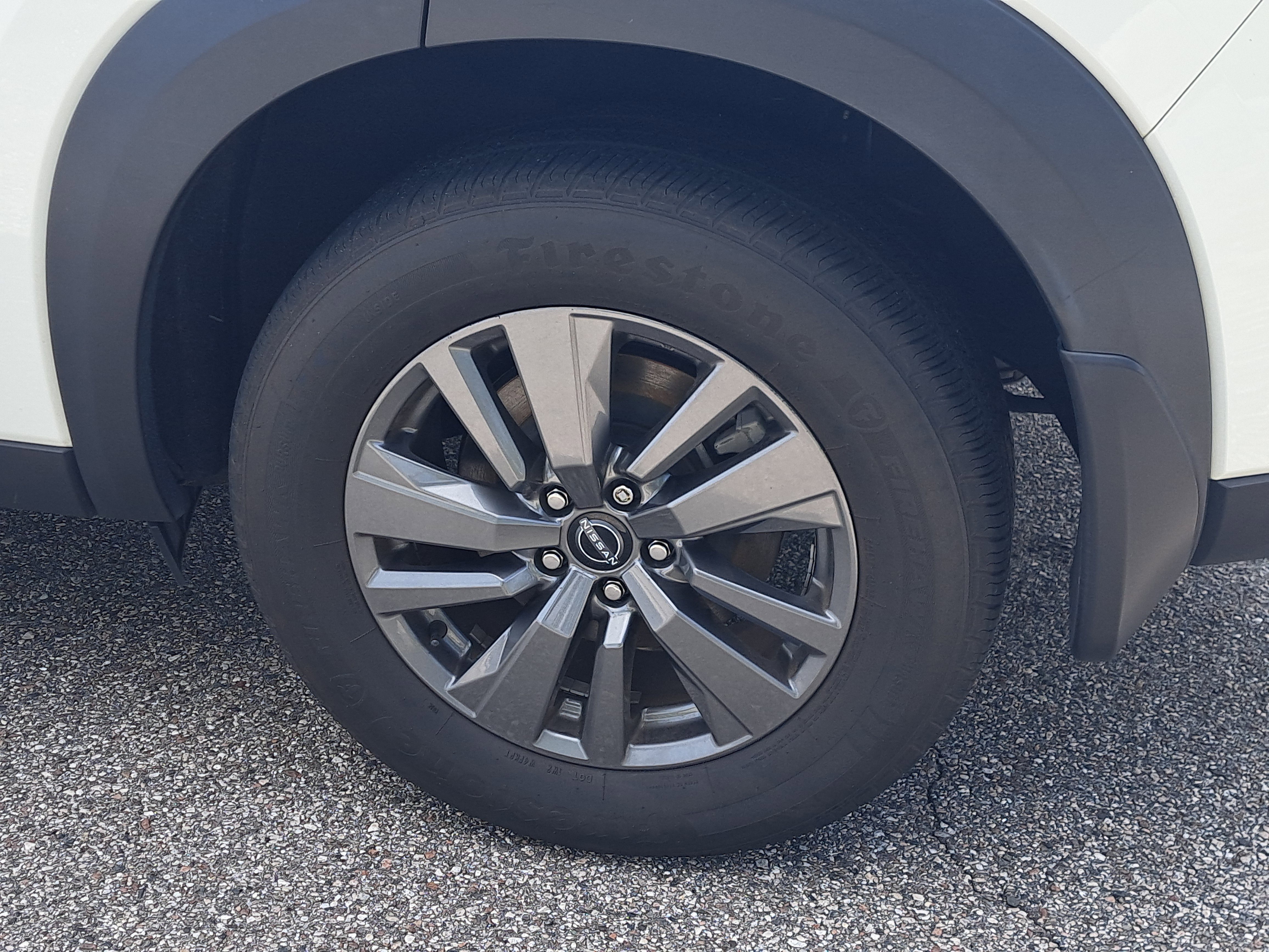 2023 Nissan Pathfinder S