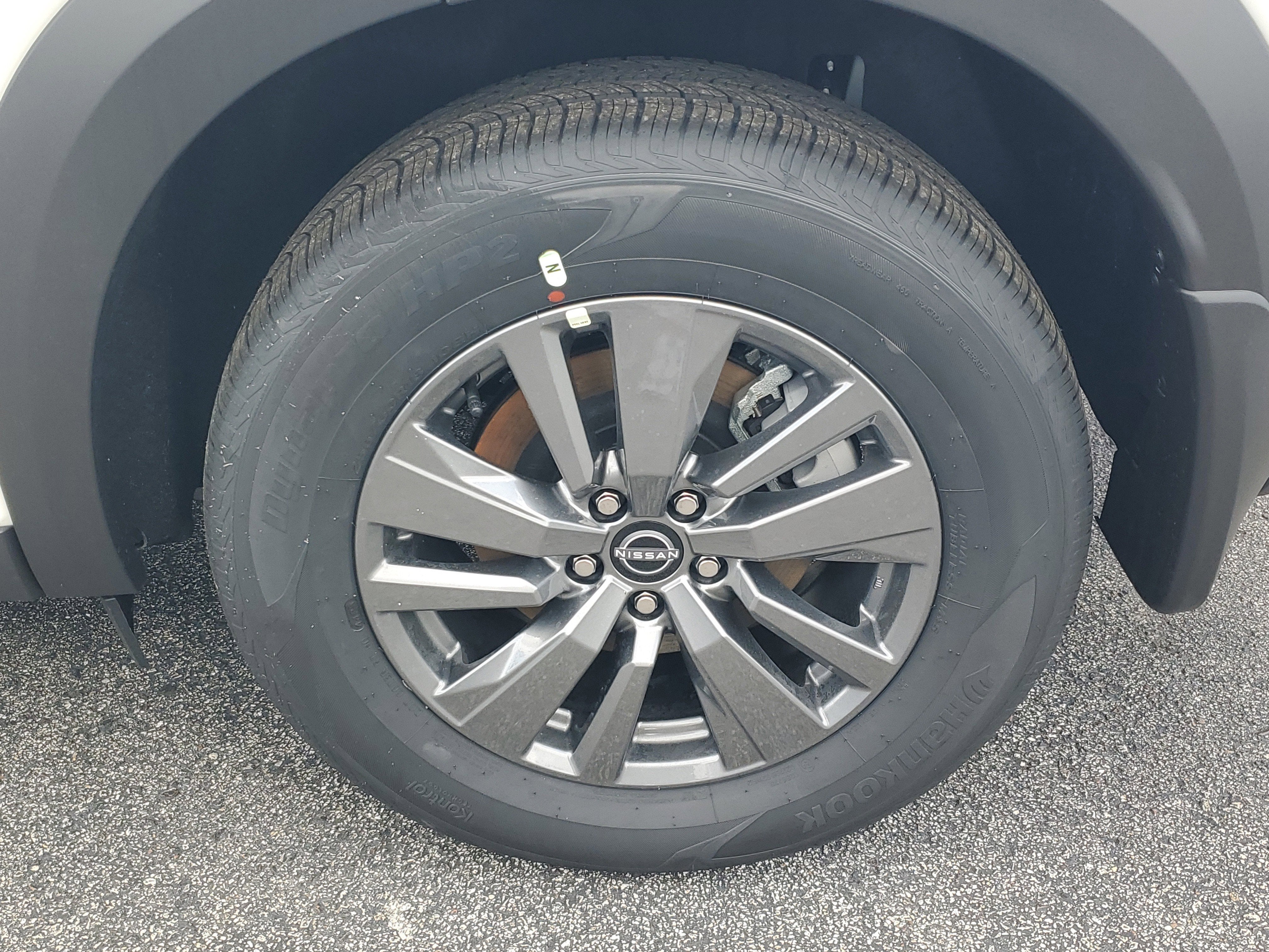 2026 Nissan Pathfinder S