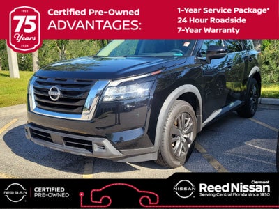 2022 Nissan Pathfinder SV