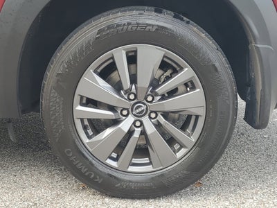 2024 Nissan Pathfinder SV