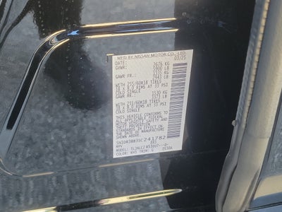2025 Nissan Pathfinder SV