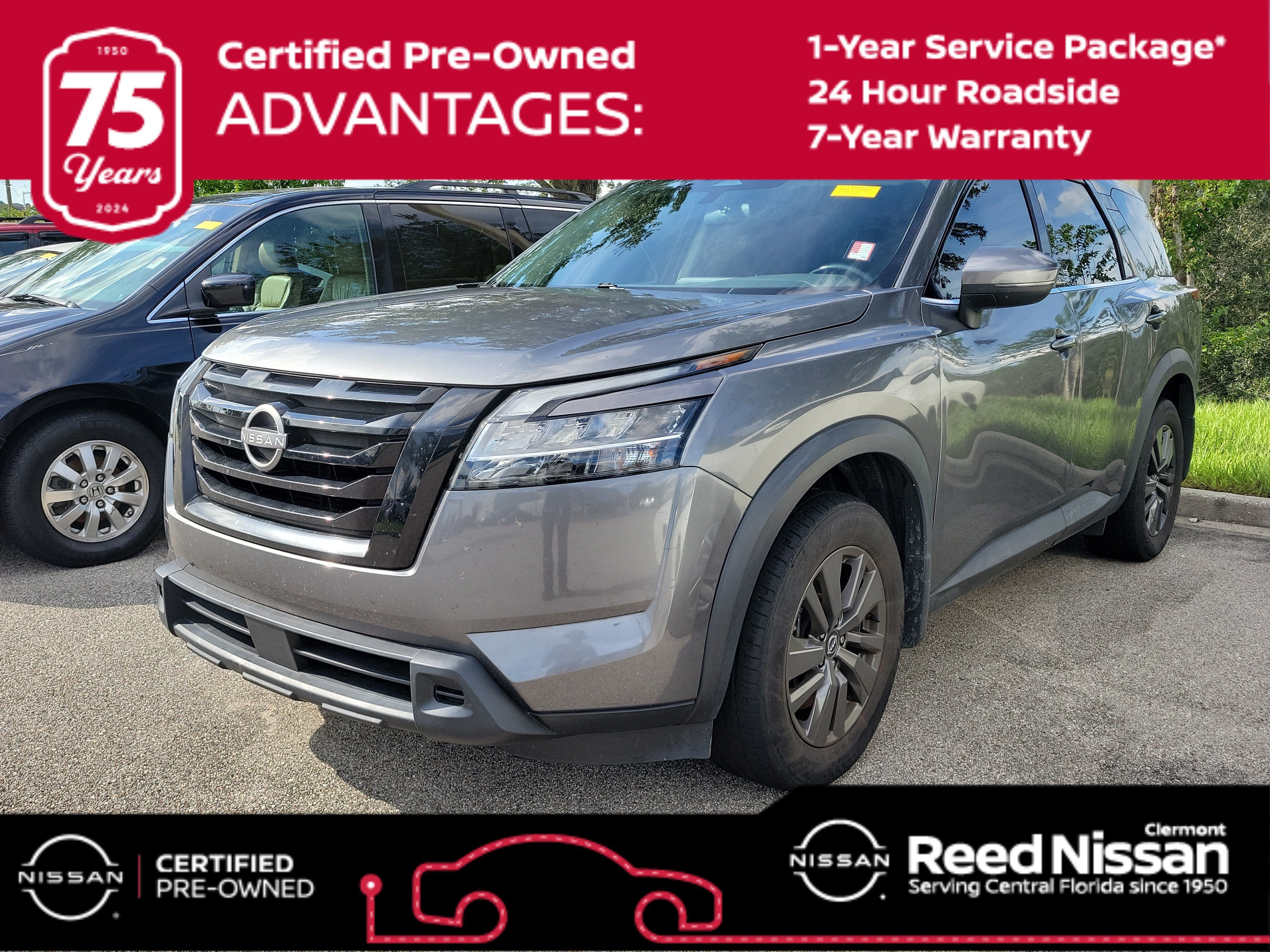 2022 Nissan Pathfinder SV