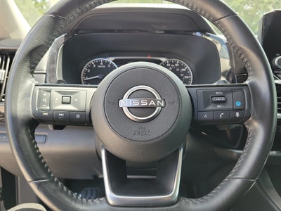 2023 Nissan Pathfinder SV