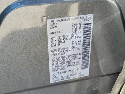 2025 Nissan Pathfinder SL