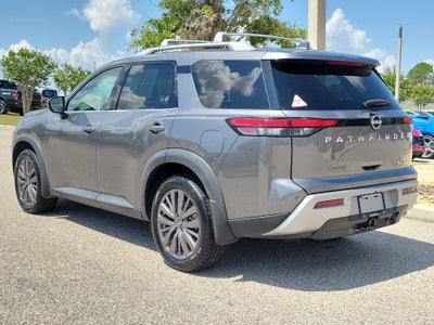 2023 Nissan Pathfinder SL