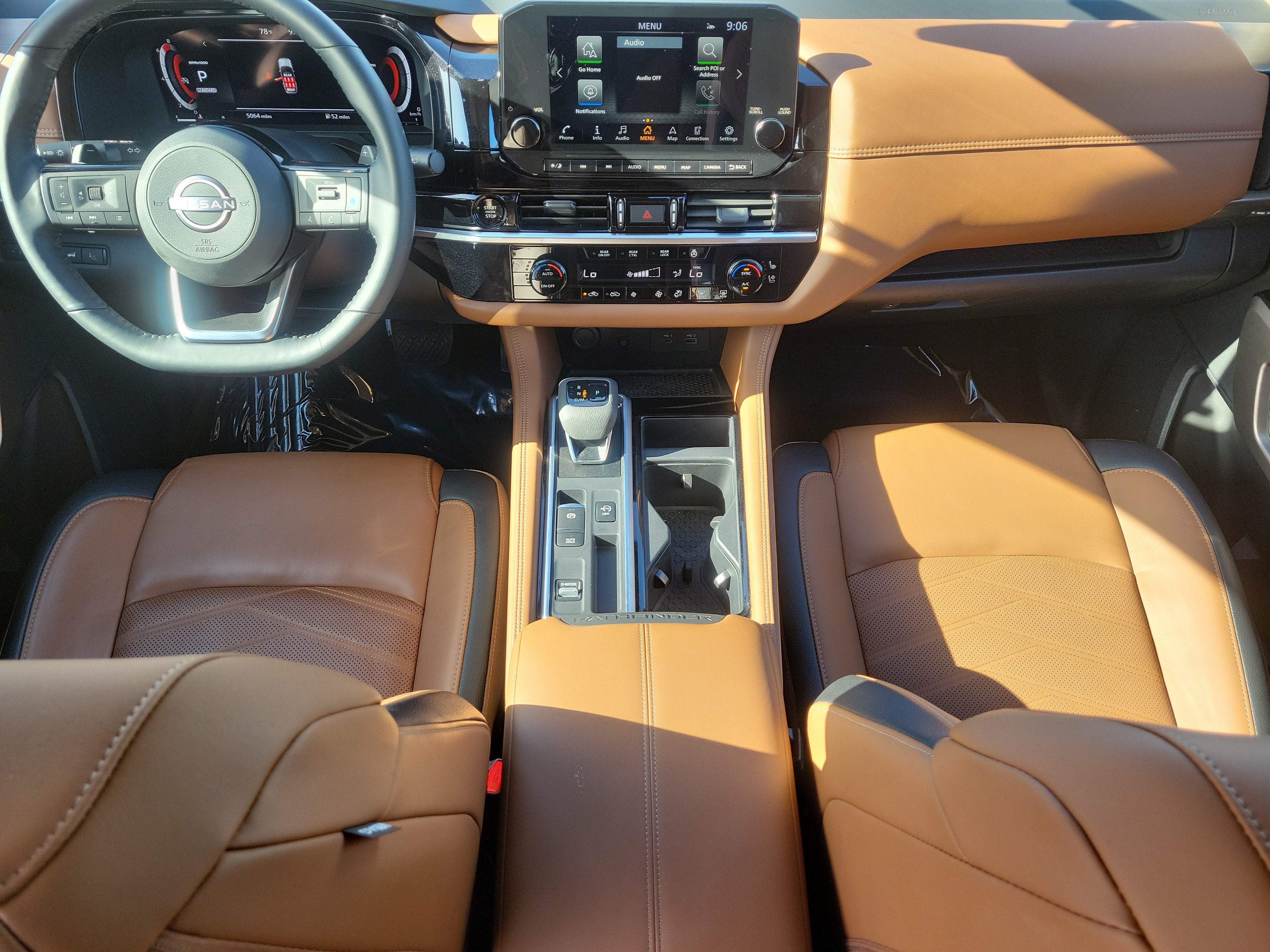 2025 Nissan Pathfinder Platinum