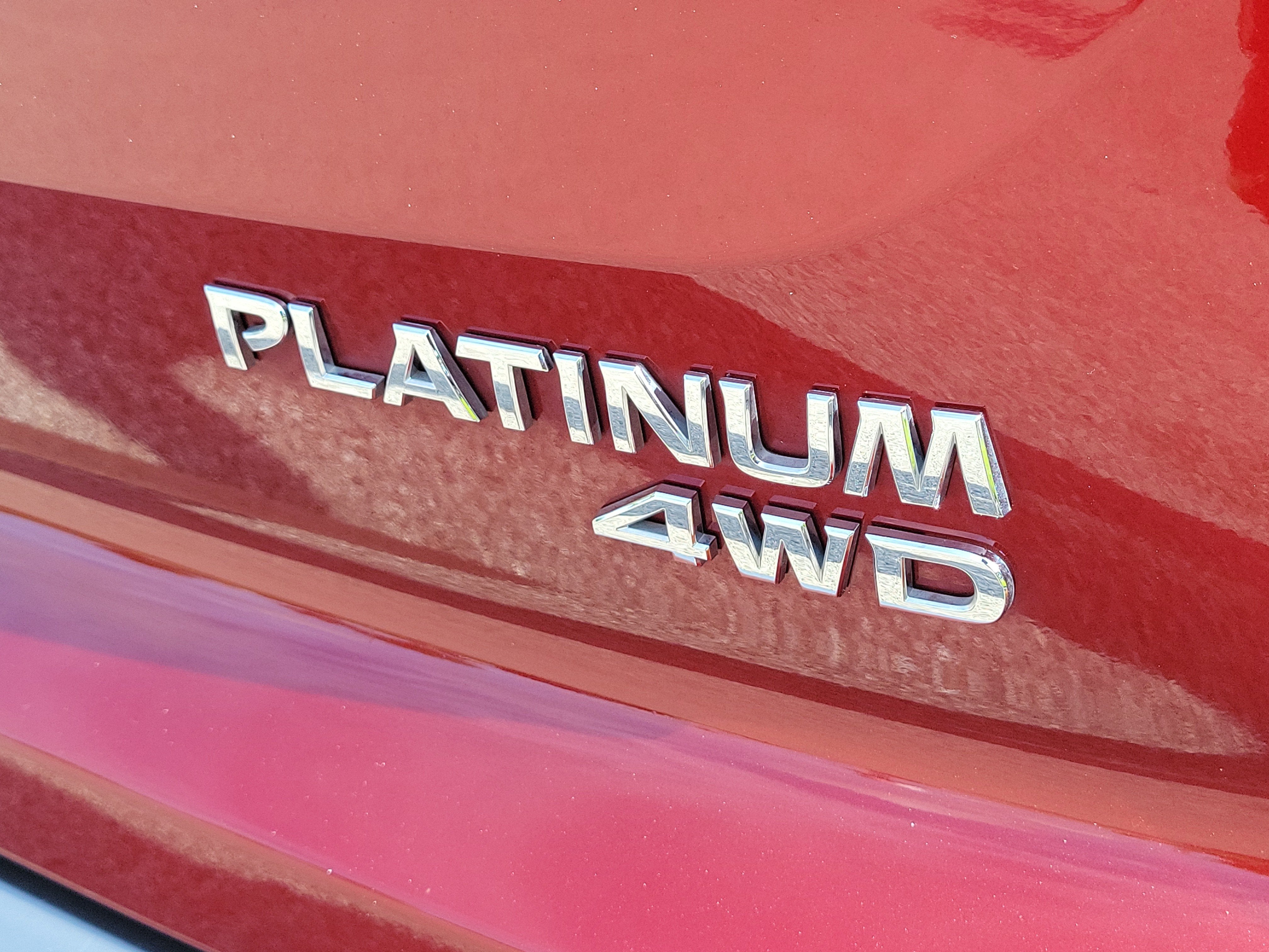 2025 Nissan Pathfinder Platinum