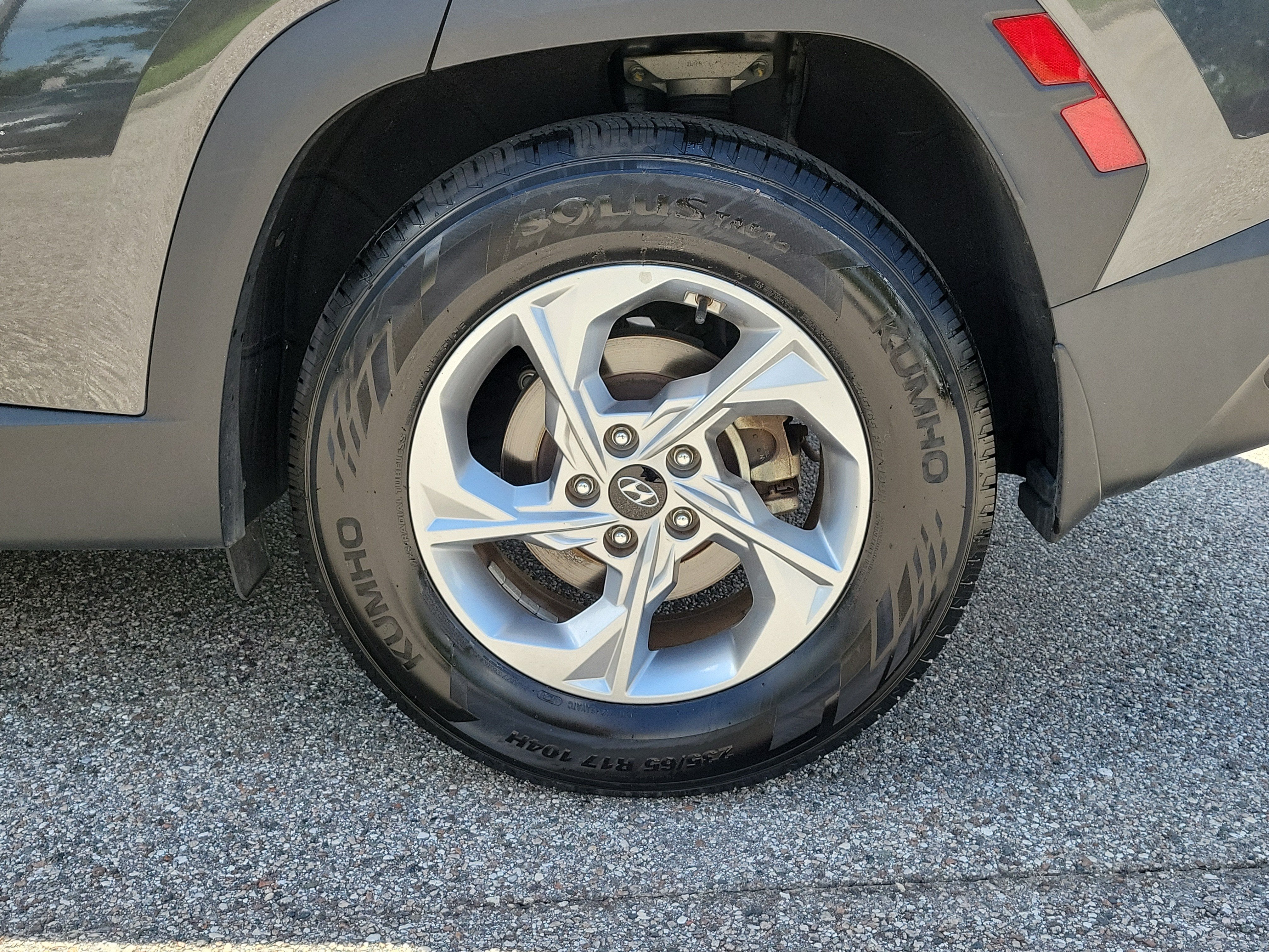 2023 Hyundai Tucson SE