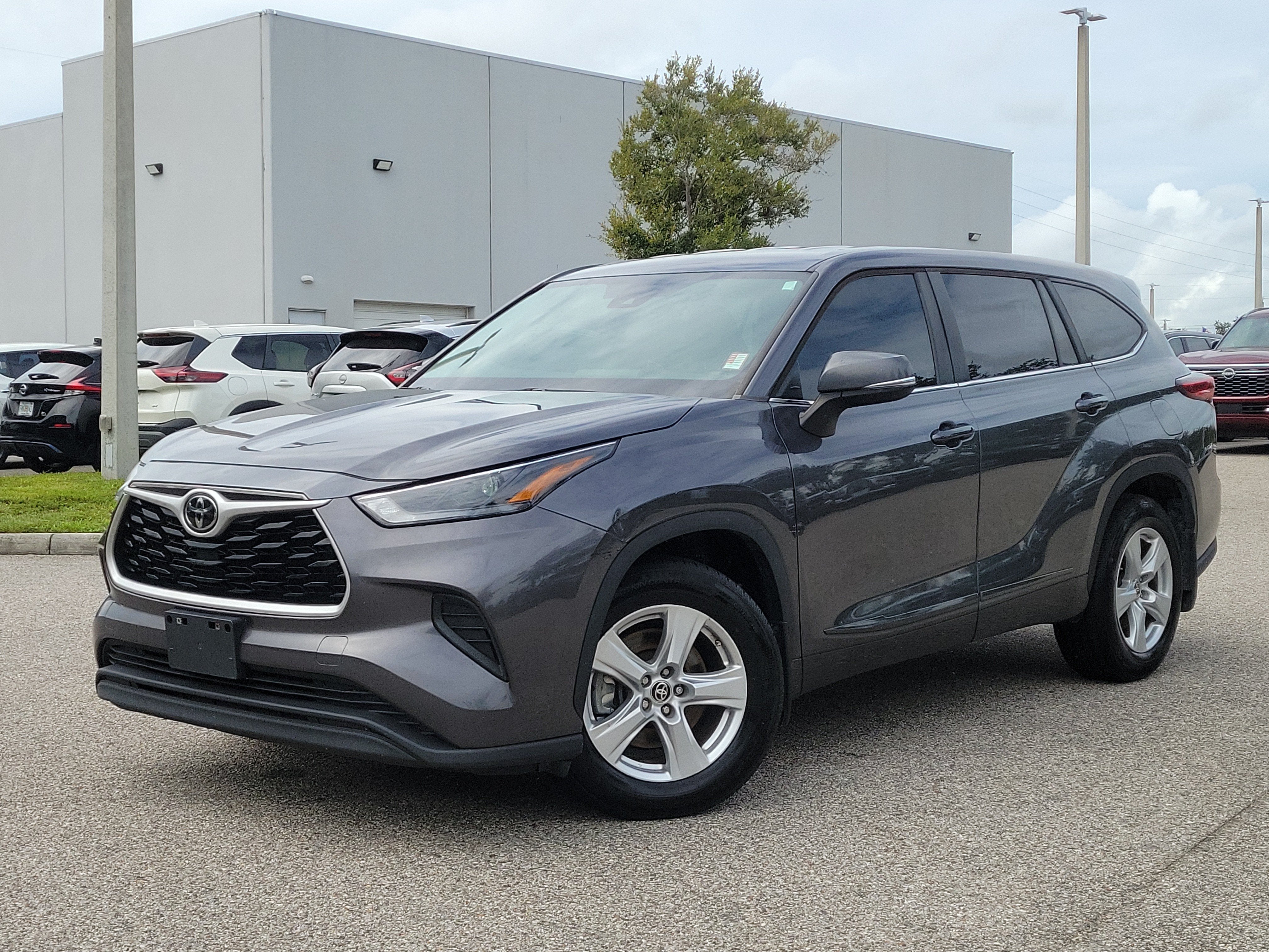 2023 Toyota Highlander L