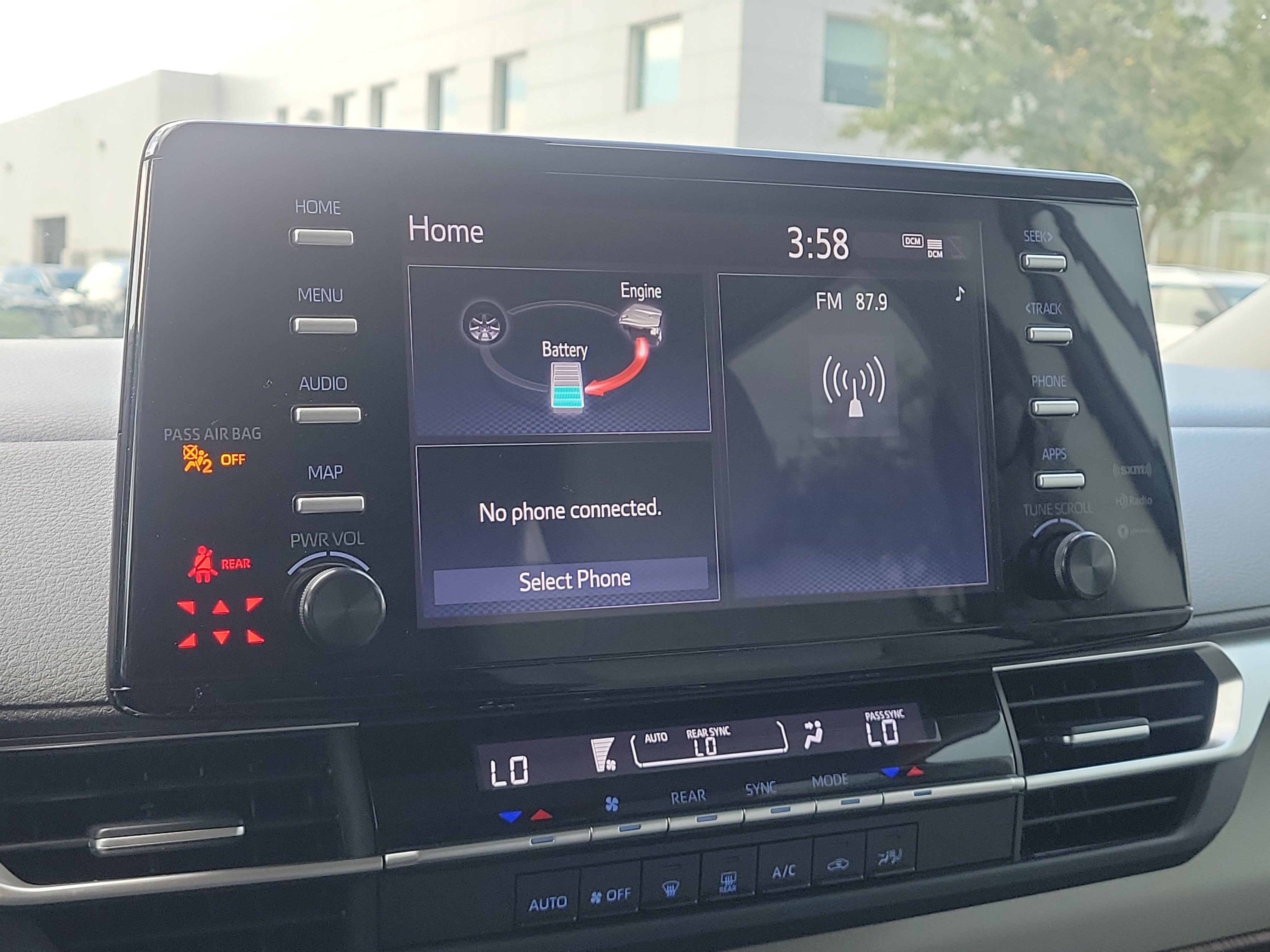 2024 Toyota Sienna LE