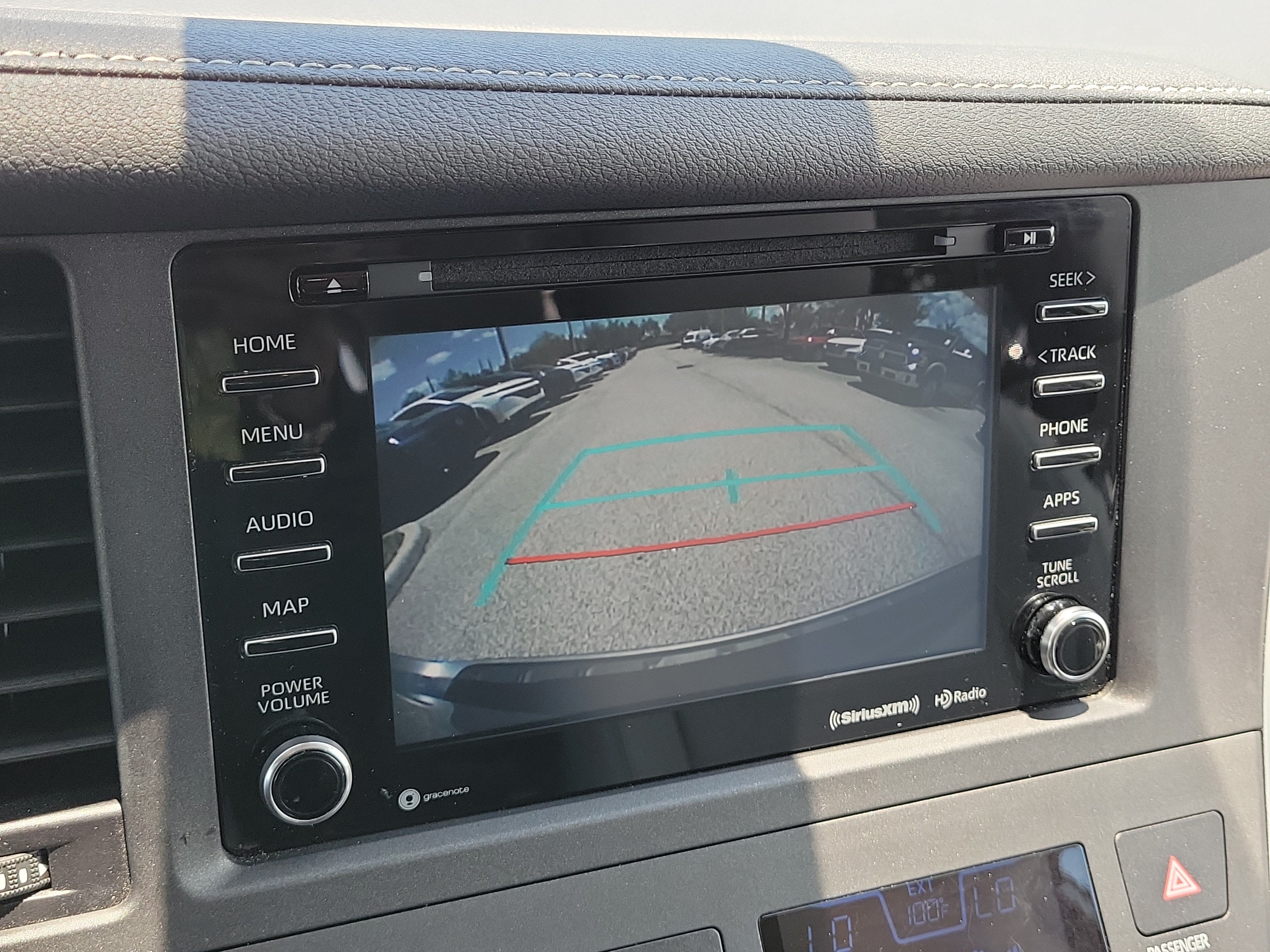 2020 Toyota Sienna XLE