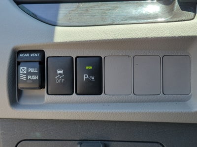 2020 Toyota Sienna XLE