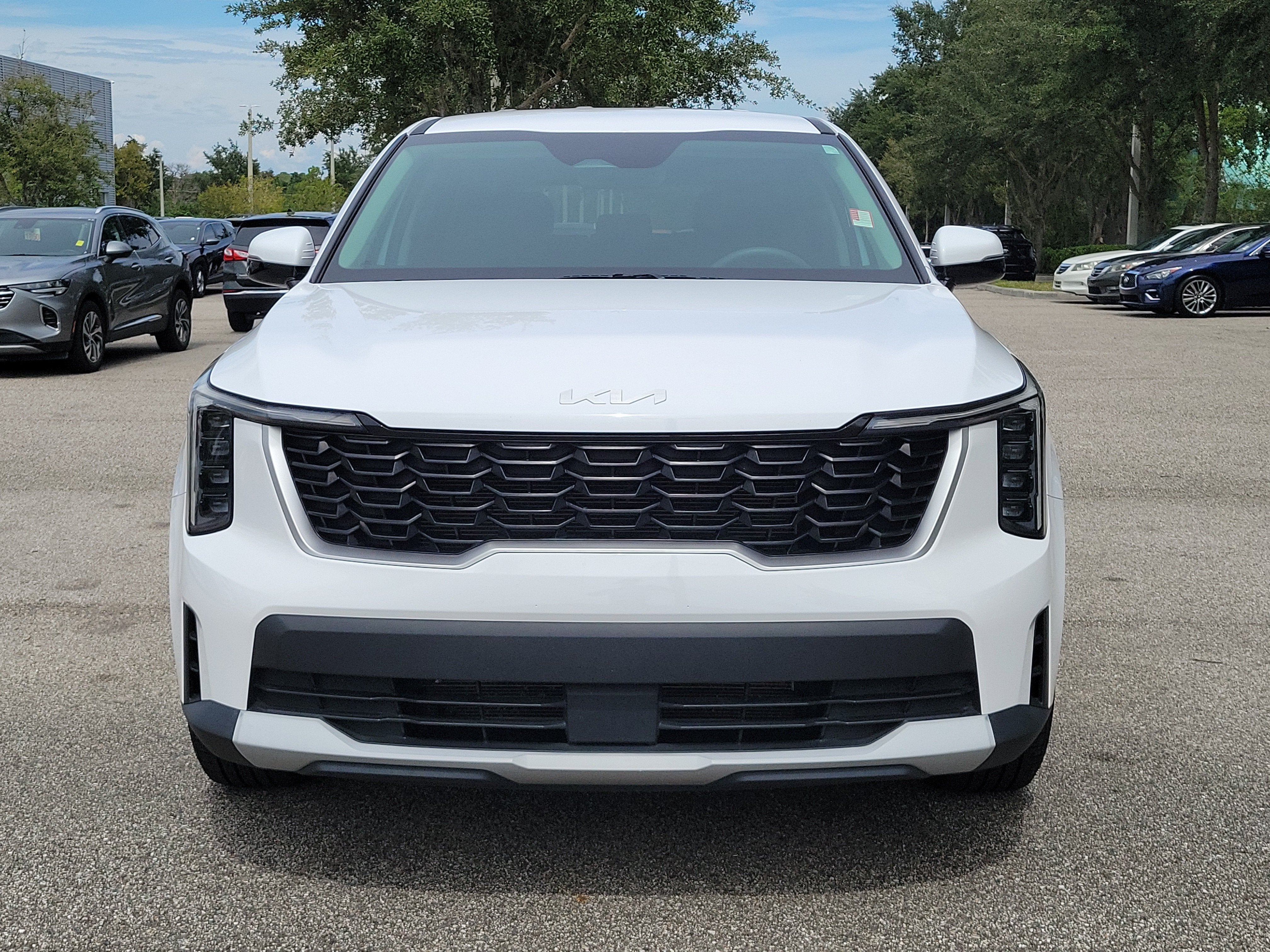 2024 Kia Sorento LX