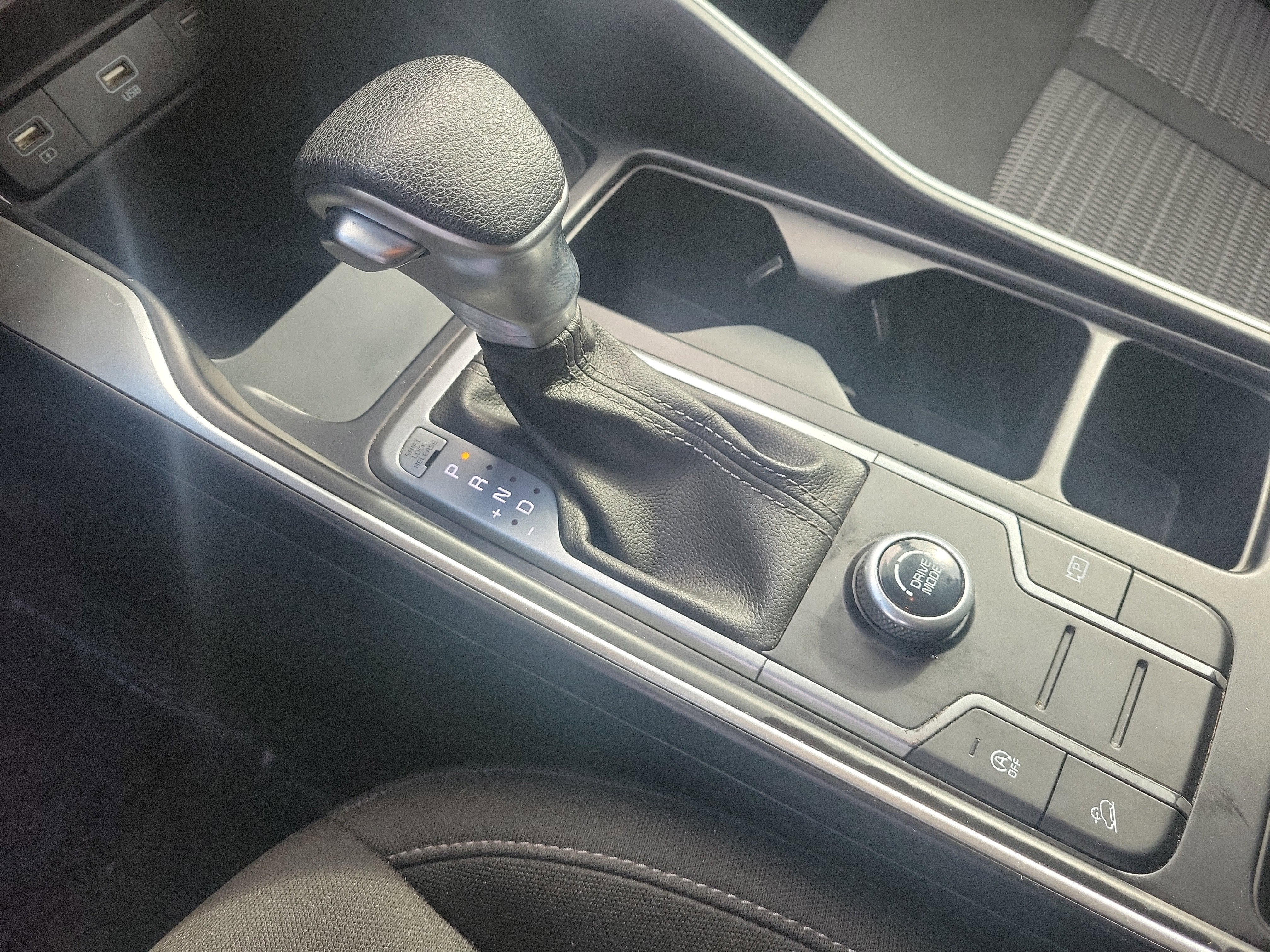 2021 Kia Sorento LX